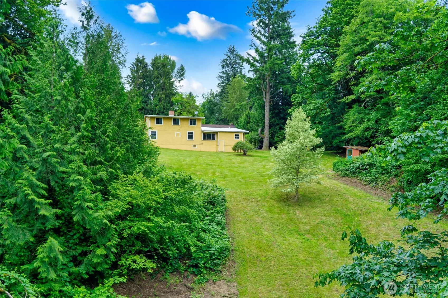 23606 SE Tiger Mountain Road , Issaquah, WA 98027