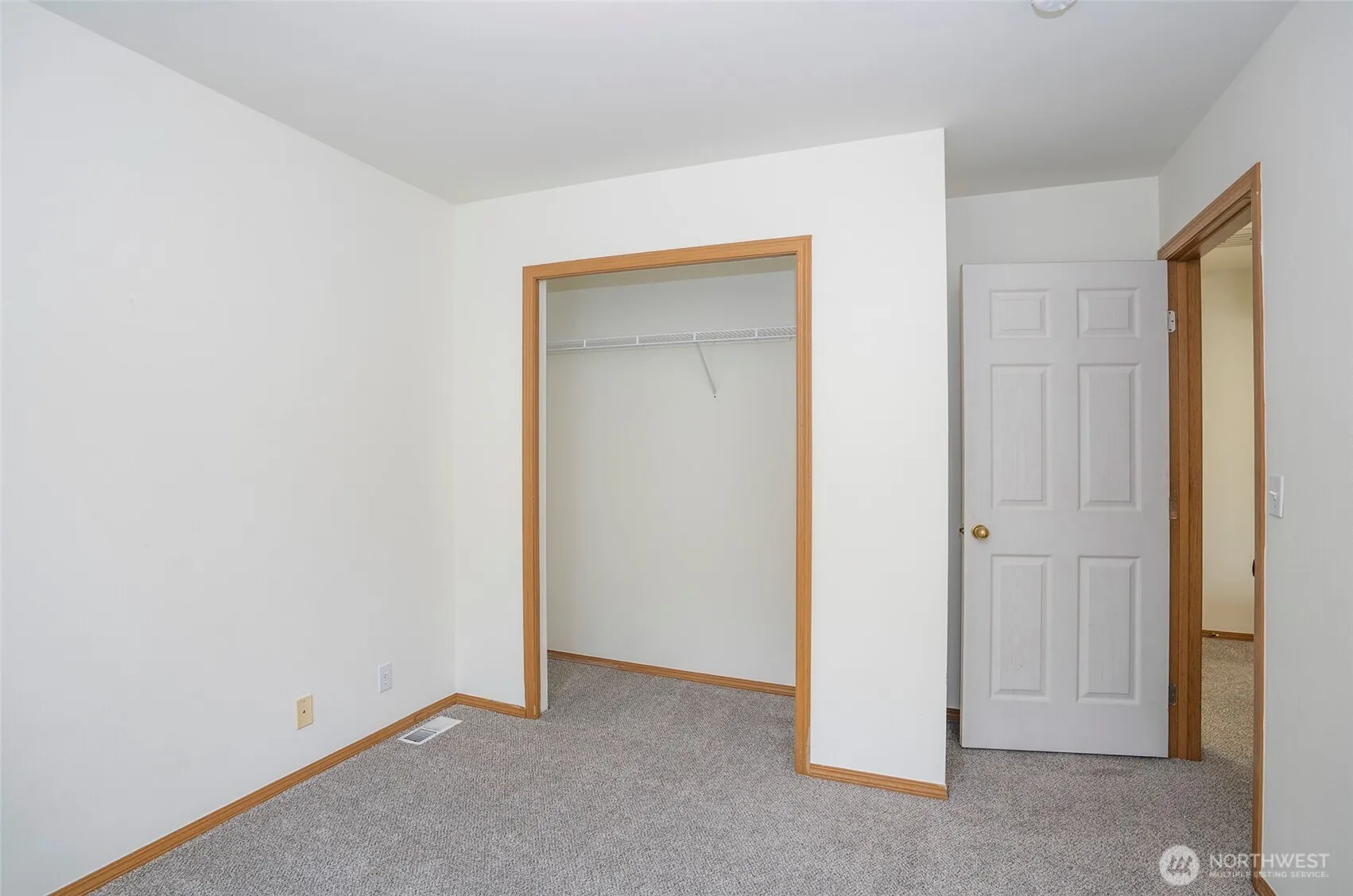 2148 SE 8th Drive , Renton, WA 98055