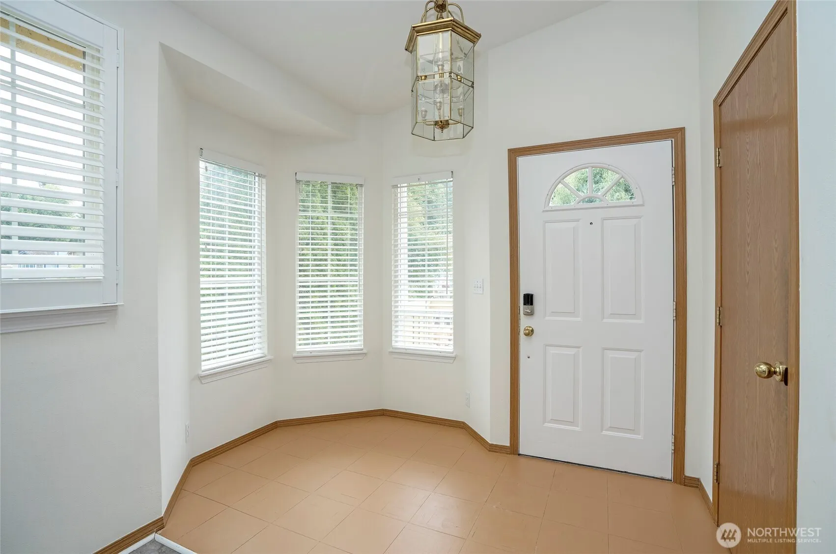 2148 SE 8th Drive , Renton, WA 98055