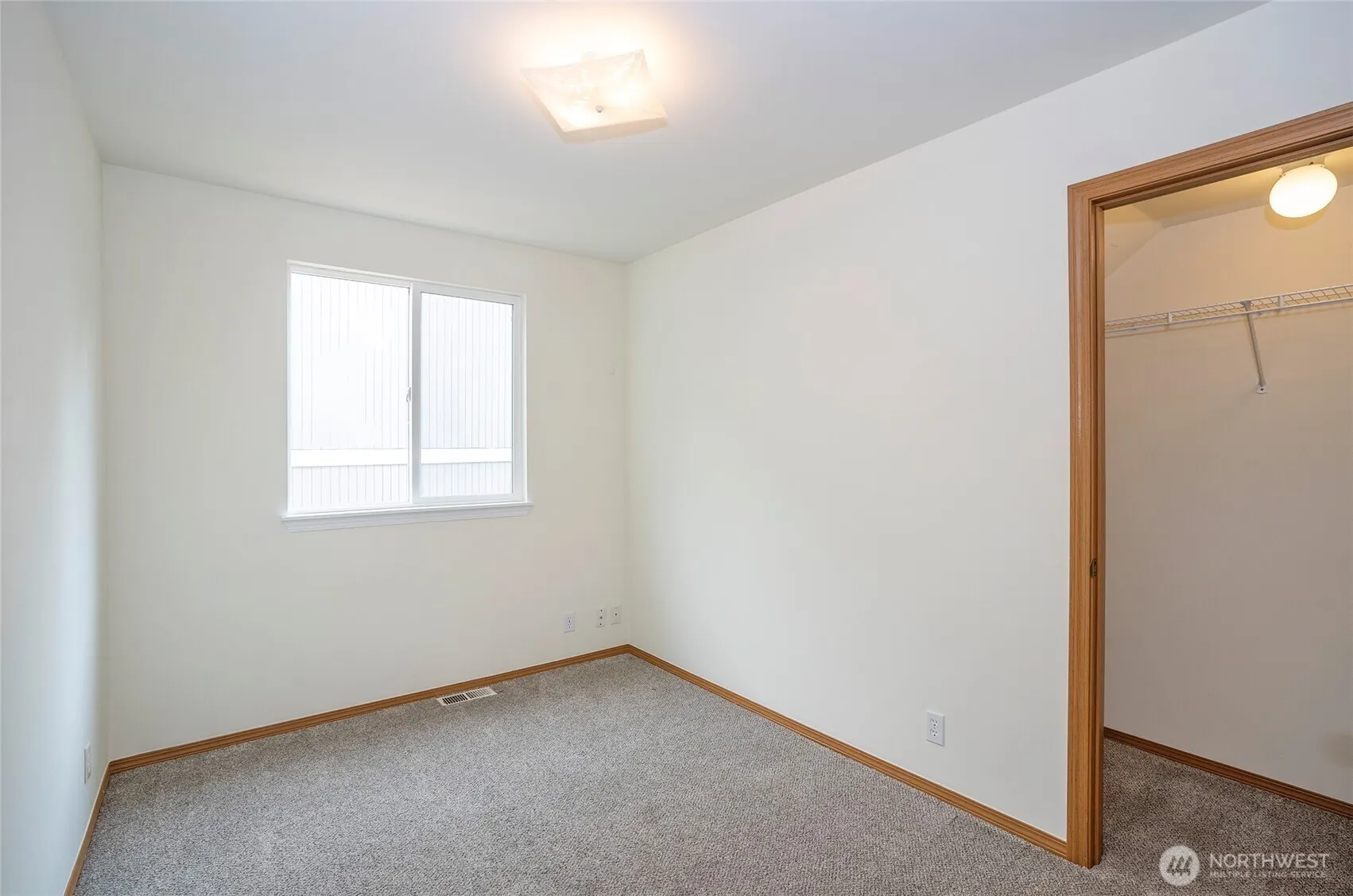 2148 SE 8th Drive , Renton, WA 98055