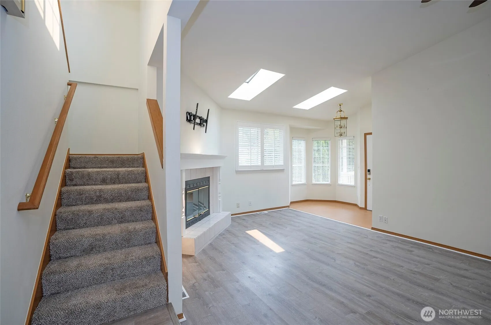 2148 SE 8th Drive , Renton, WA 98055