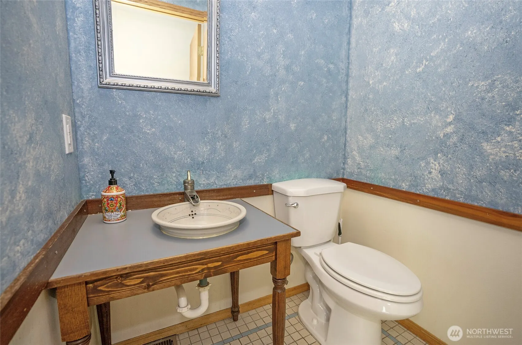 2148 SE 8th Drive , Renton, WA 98055