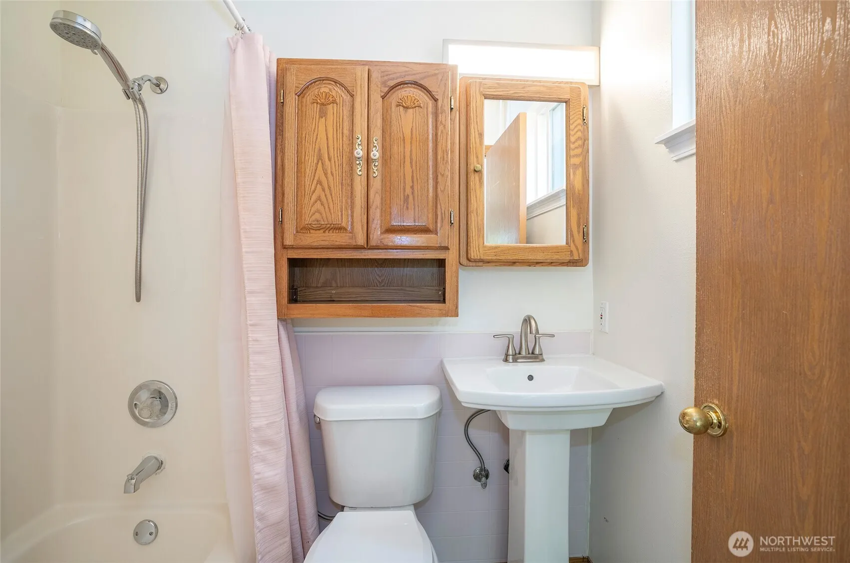 2148 SE 8th Drive , Renton, WA 98055