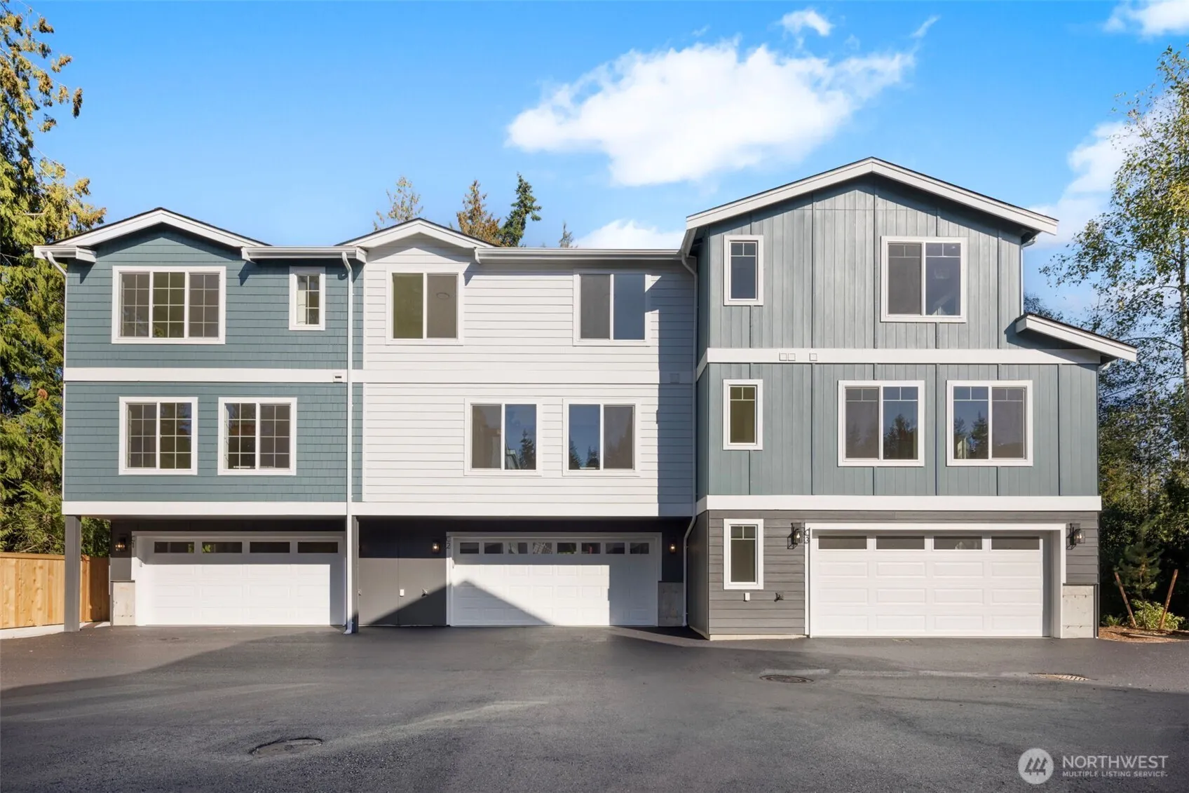 19505 Damson Road #C1, Lynnwood, WA 98036