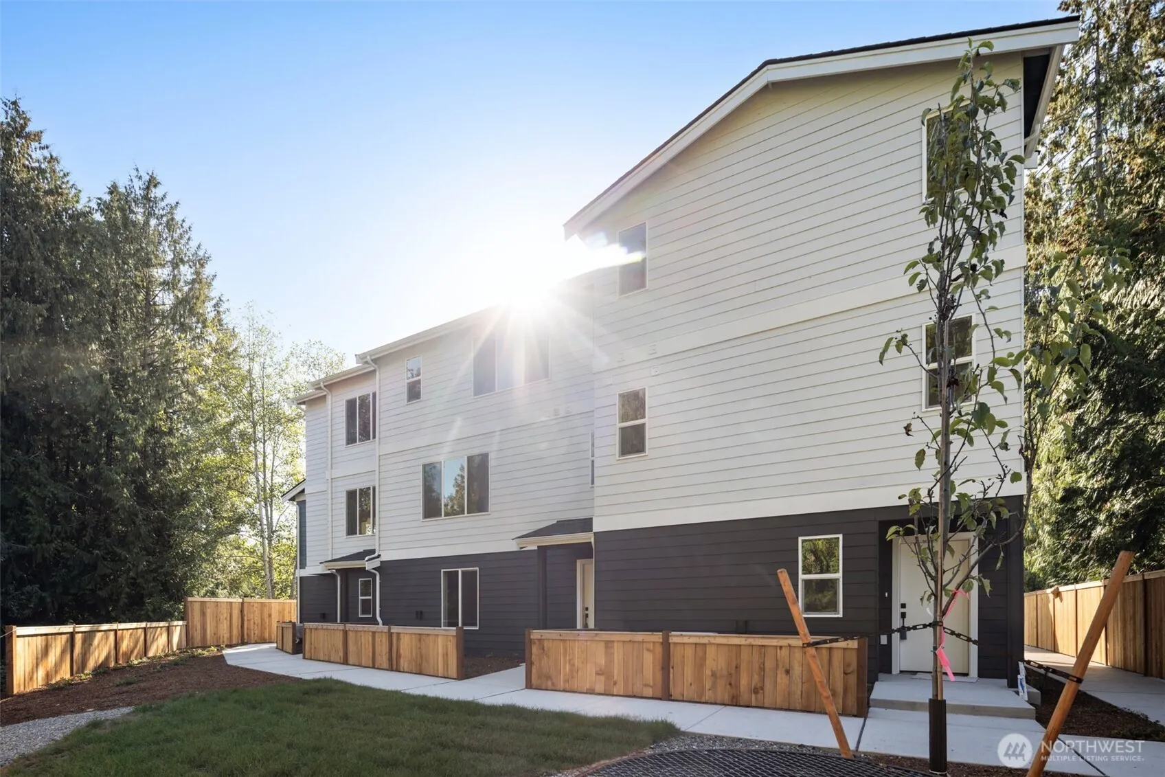 19505 Damson Road #C1, Lynnwood, WA 98036