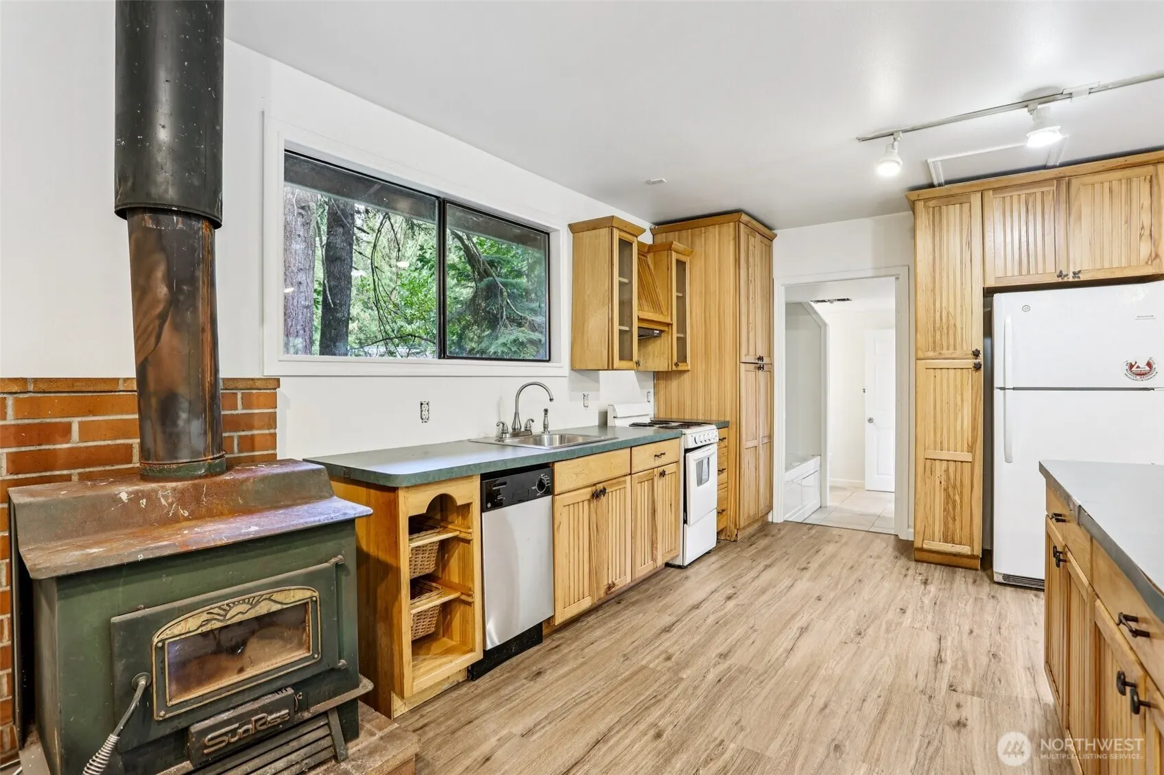 33324 SE 126th Street , Issaquah, WA 98027