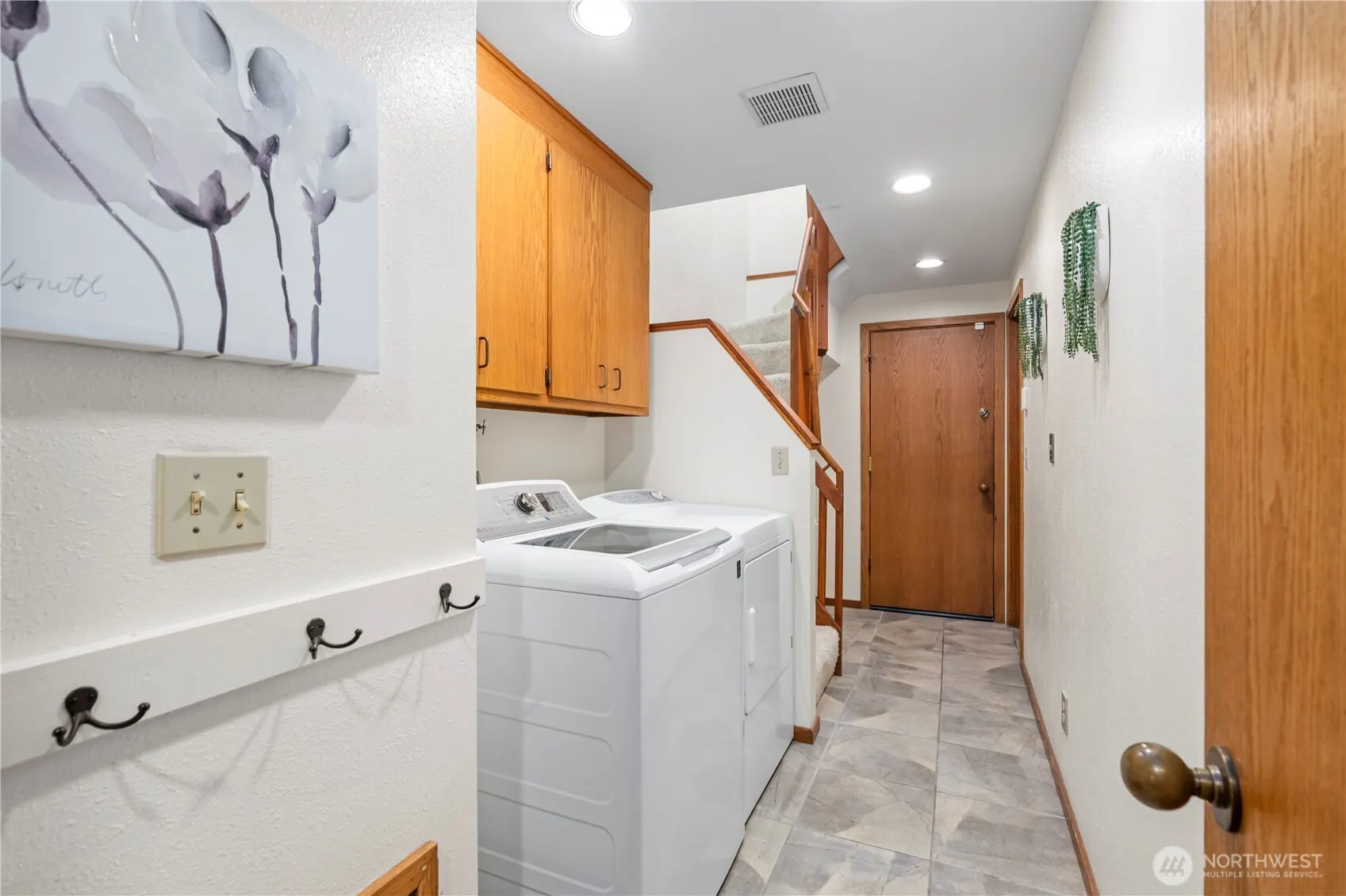 14310 SE 49th Street , Bellevue, WA 98006