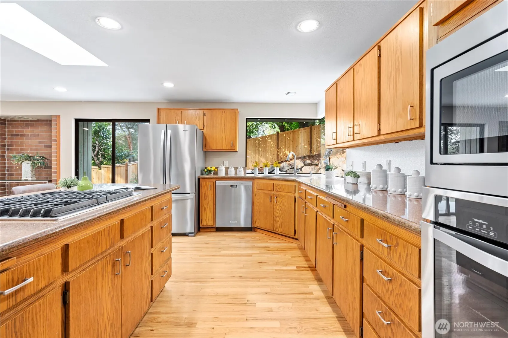 14310 SE 49th Street , Bellevue, WA 98006