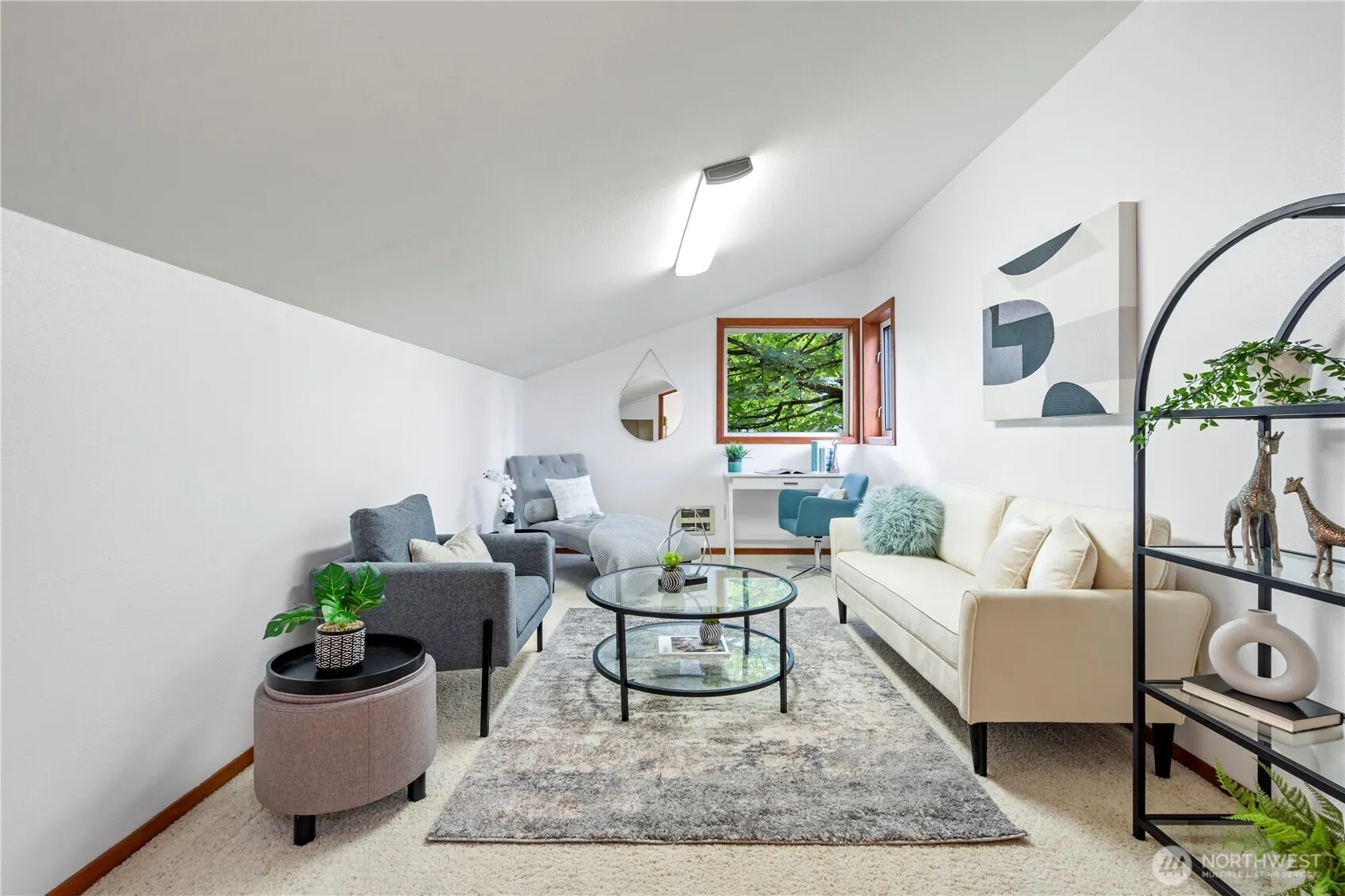 14310 SE 49th Street , Bellevue, WA 98006