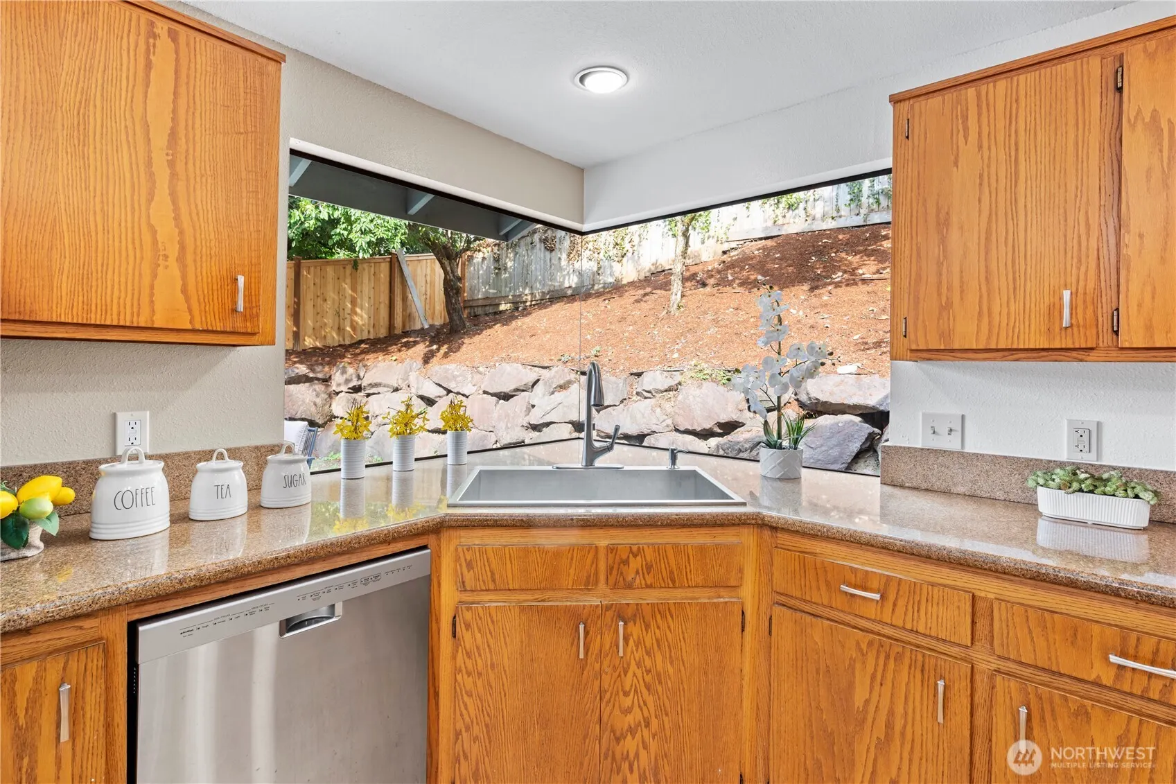 14310 SE 49th Street , Bellevue, WA 98006