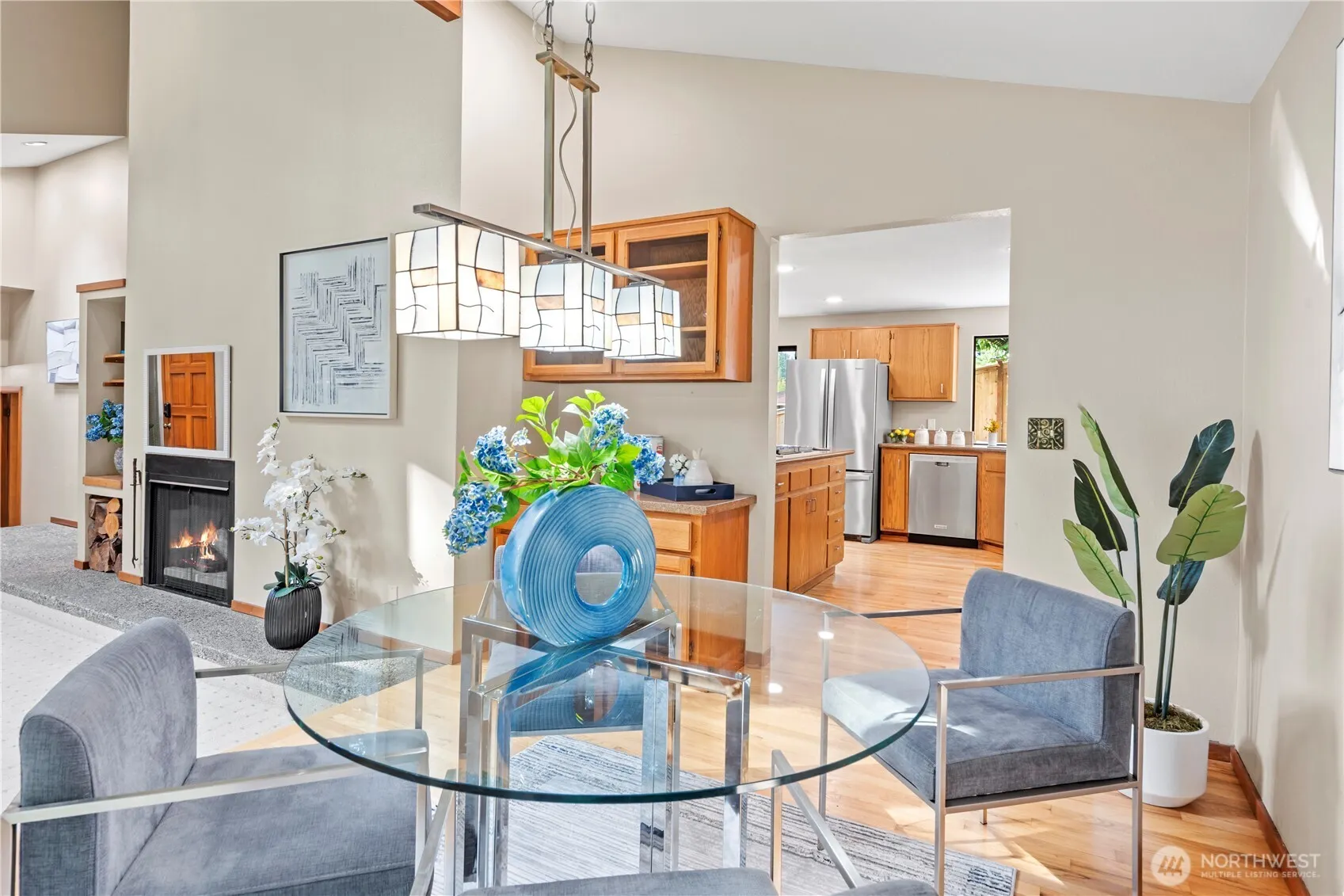 14310 SE 49th Street , Bellevue, WA 98006