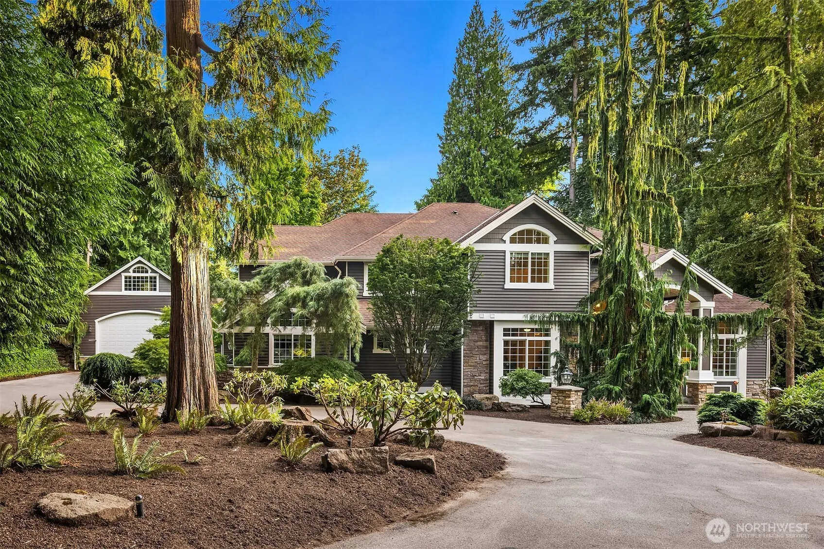 14869 NE 195th Street , Woodinville, WA 98072