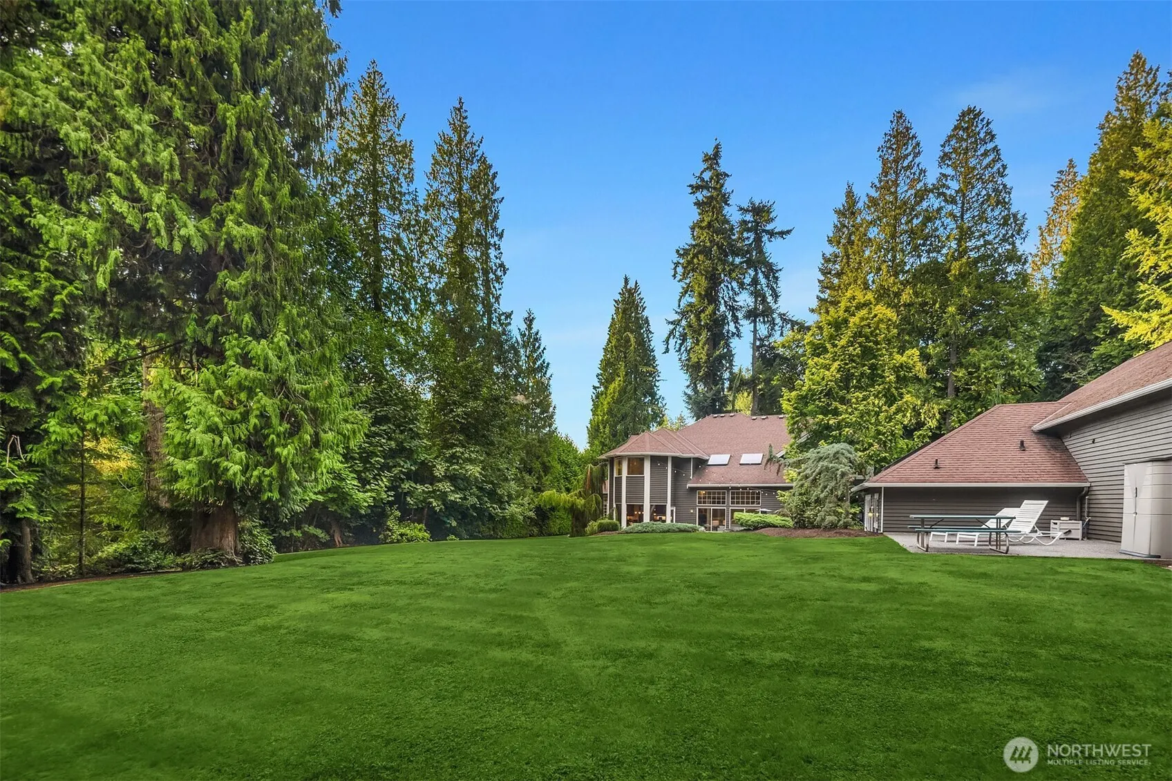 14869 NE 195th Street , Woodinville, WA 98072