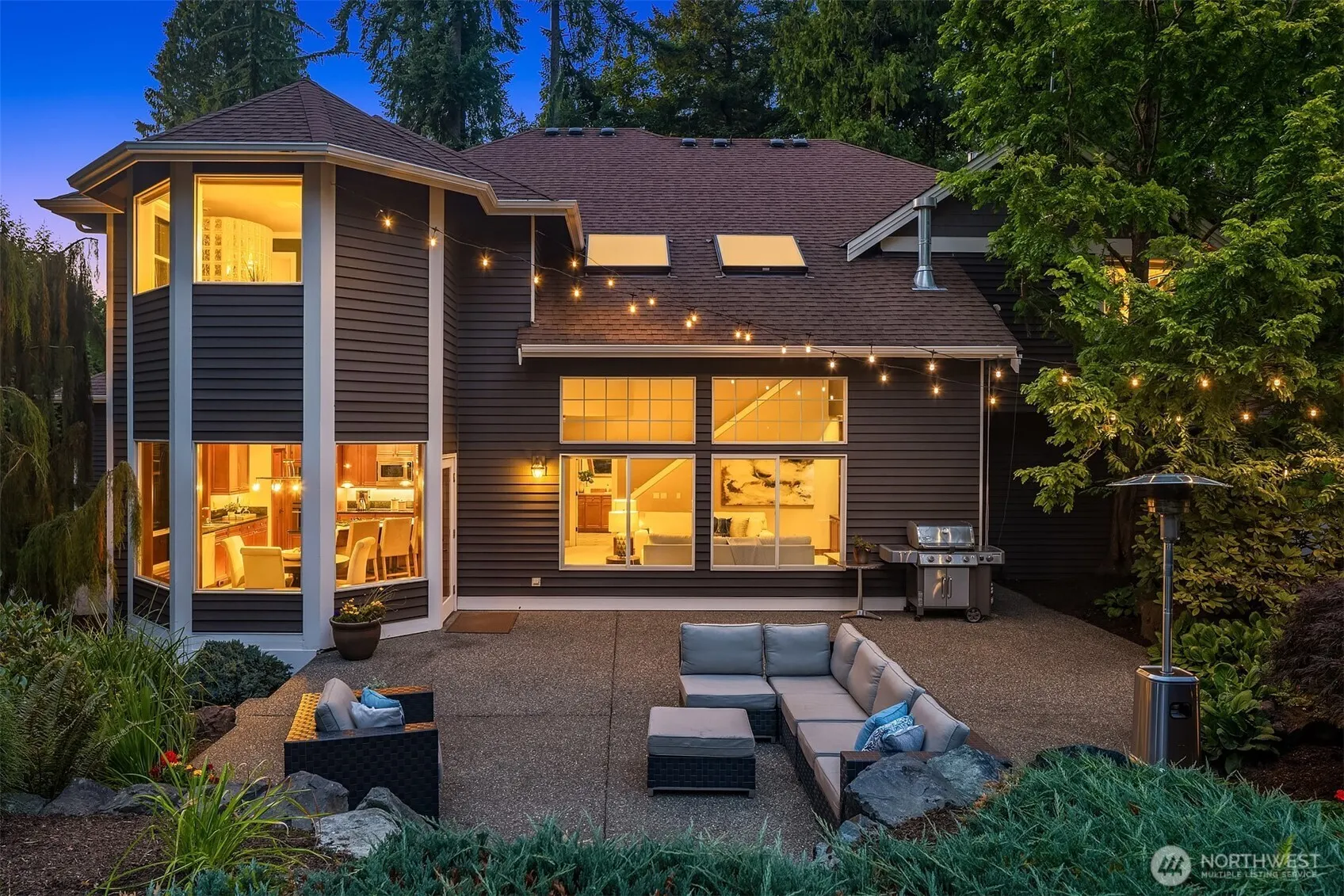 14869 NE 195th Street , Woodinville, WA 98072
