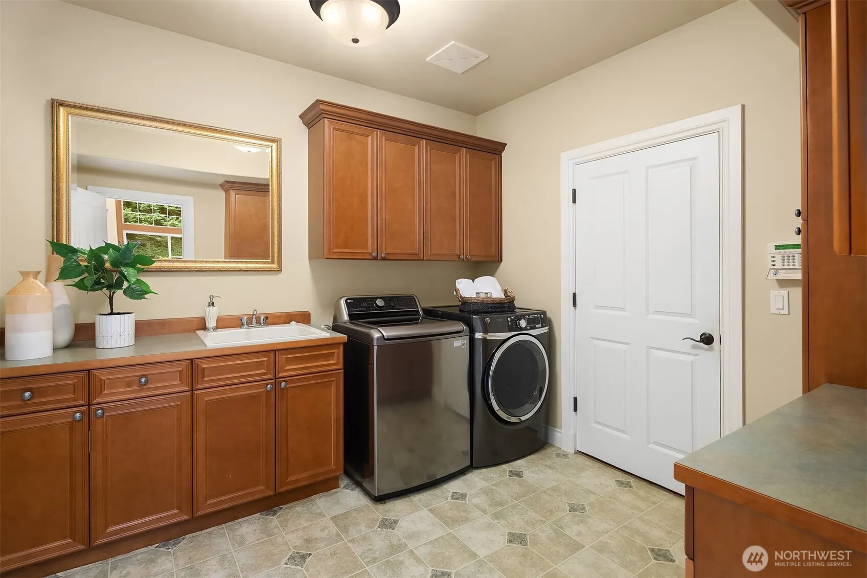 14869 NE 195th Street , Woodinville, WA 98072