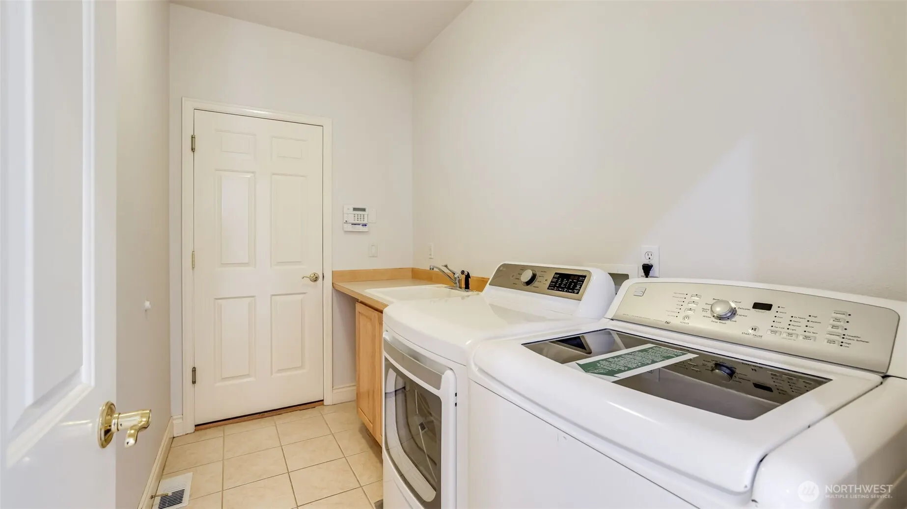 17303 SE 185th Street , Renton, WA 98058