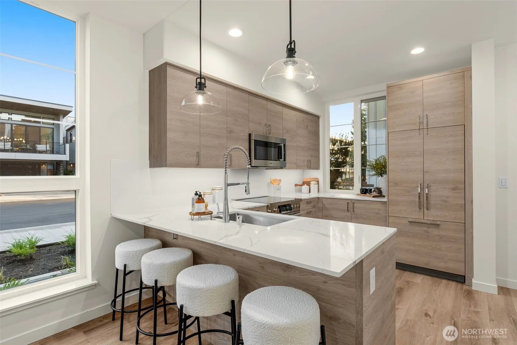 112 C 2nd Street S, Kirkland, WA 98033