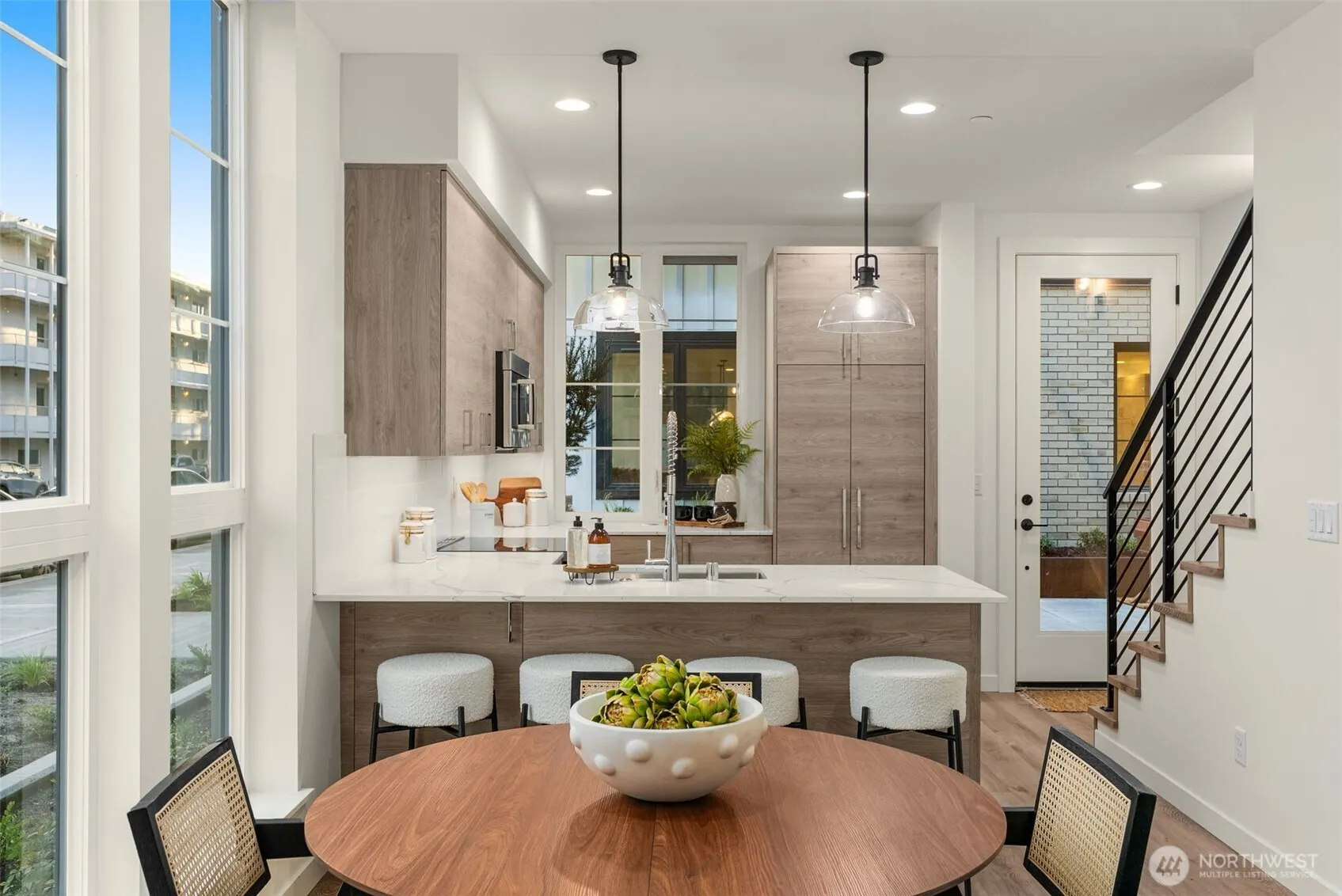 112 C 2nd Street S, Kirkland, WA 98033
