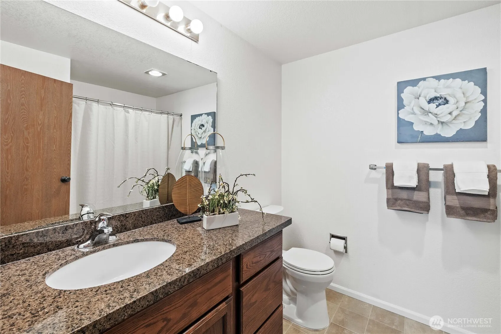 200 Mt Park Boulevard SW #A204, Issaquah, WA 98027