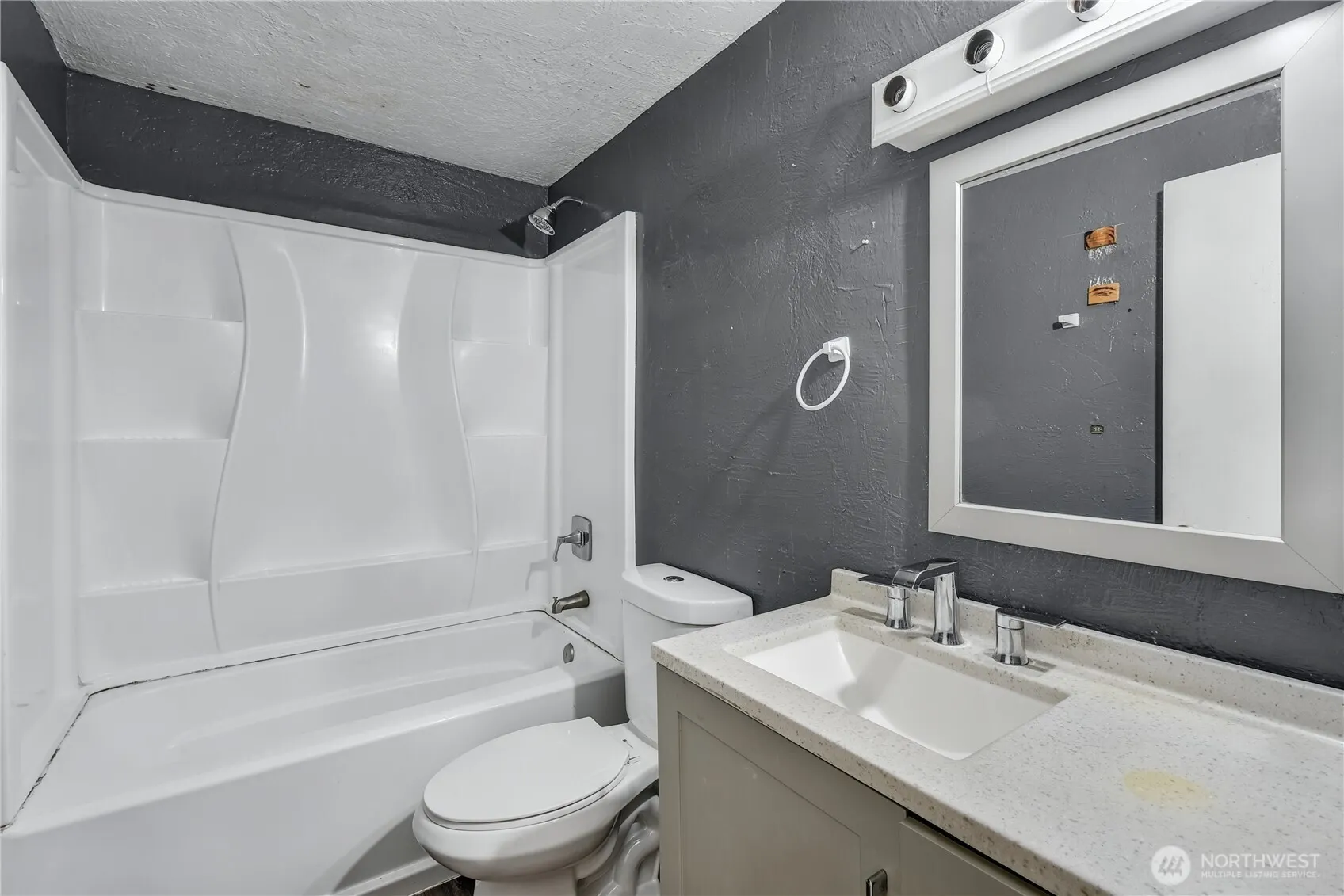 11846 SE 170th Place , Renton, WA 98058