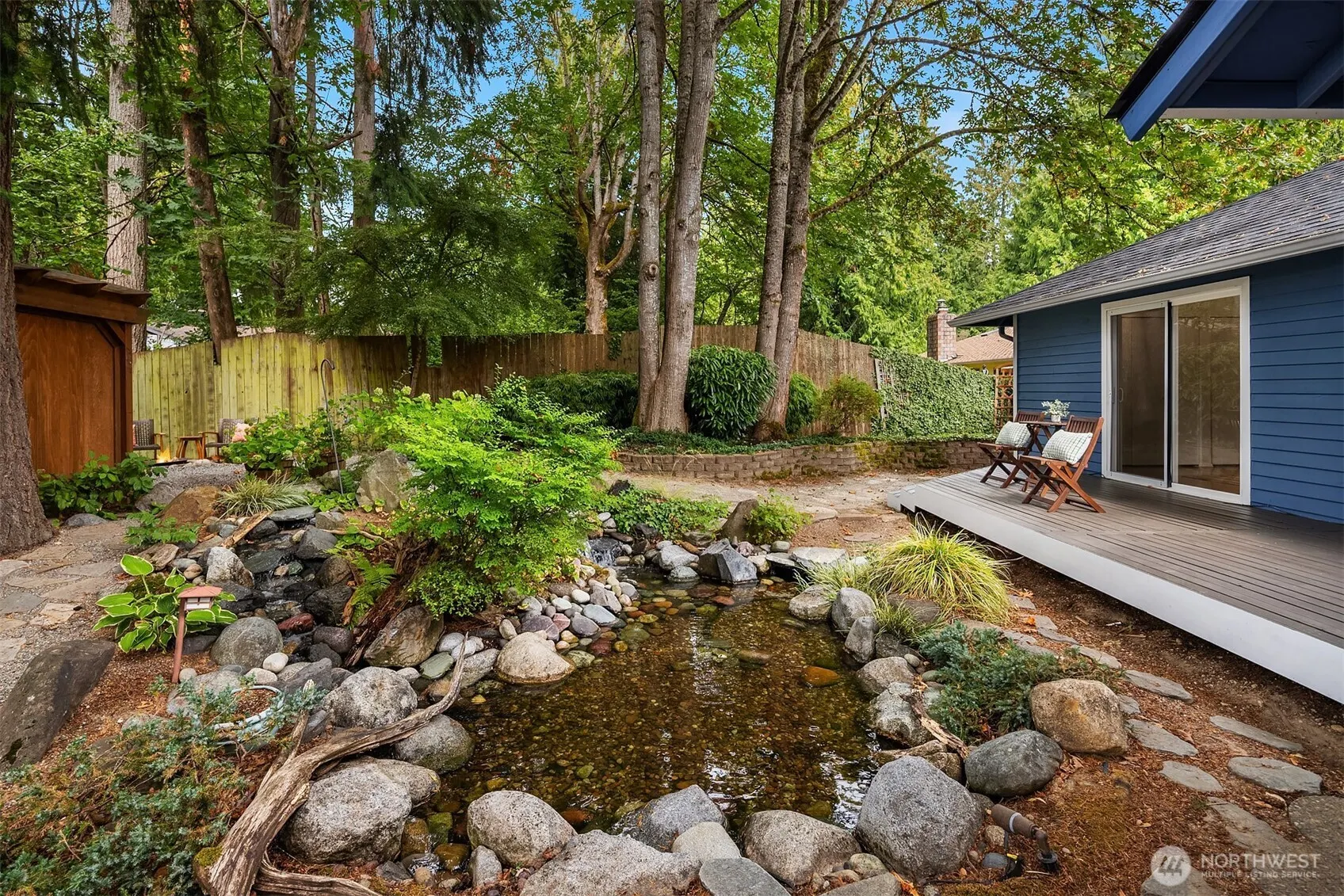 13833 70th Avenue NE, Kirkland, WA 98034