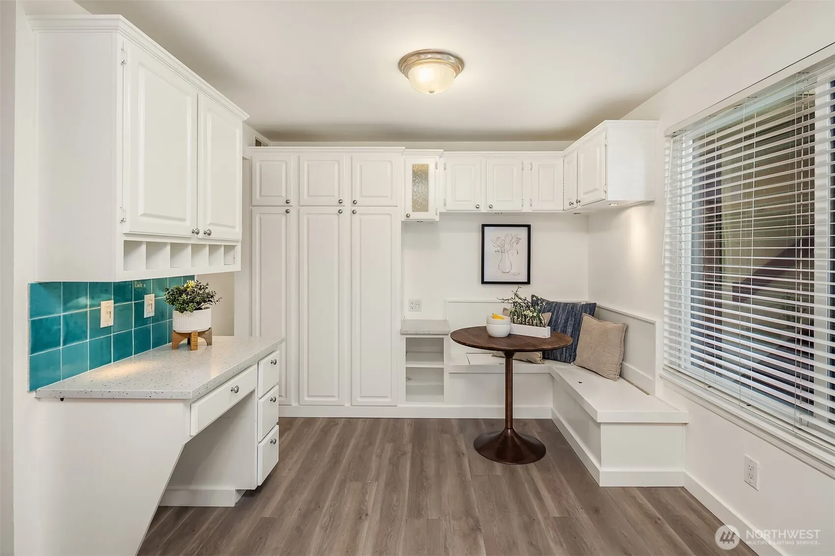 12009 100th Avenue NE #1, Kirkland, WA 98034