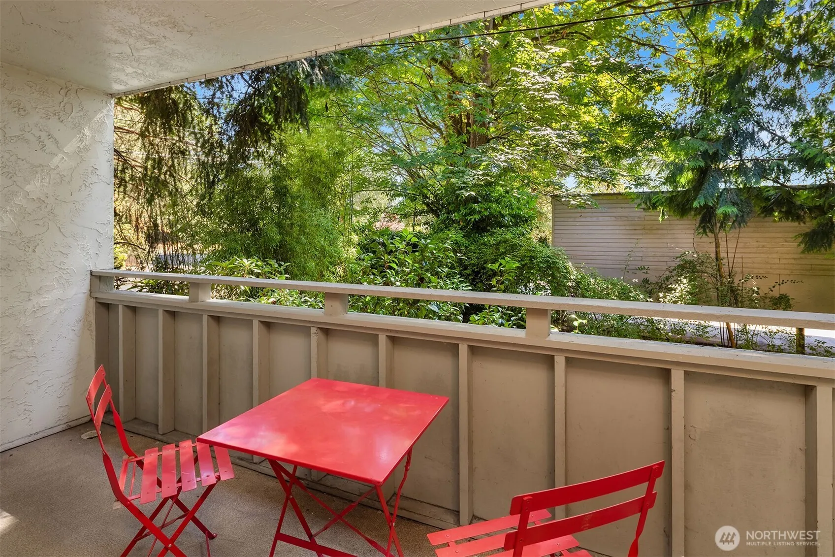 12009 100th Avenue NE #1, Kirkland, WA 98034