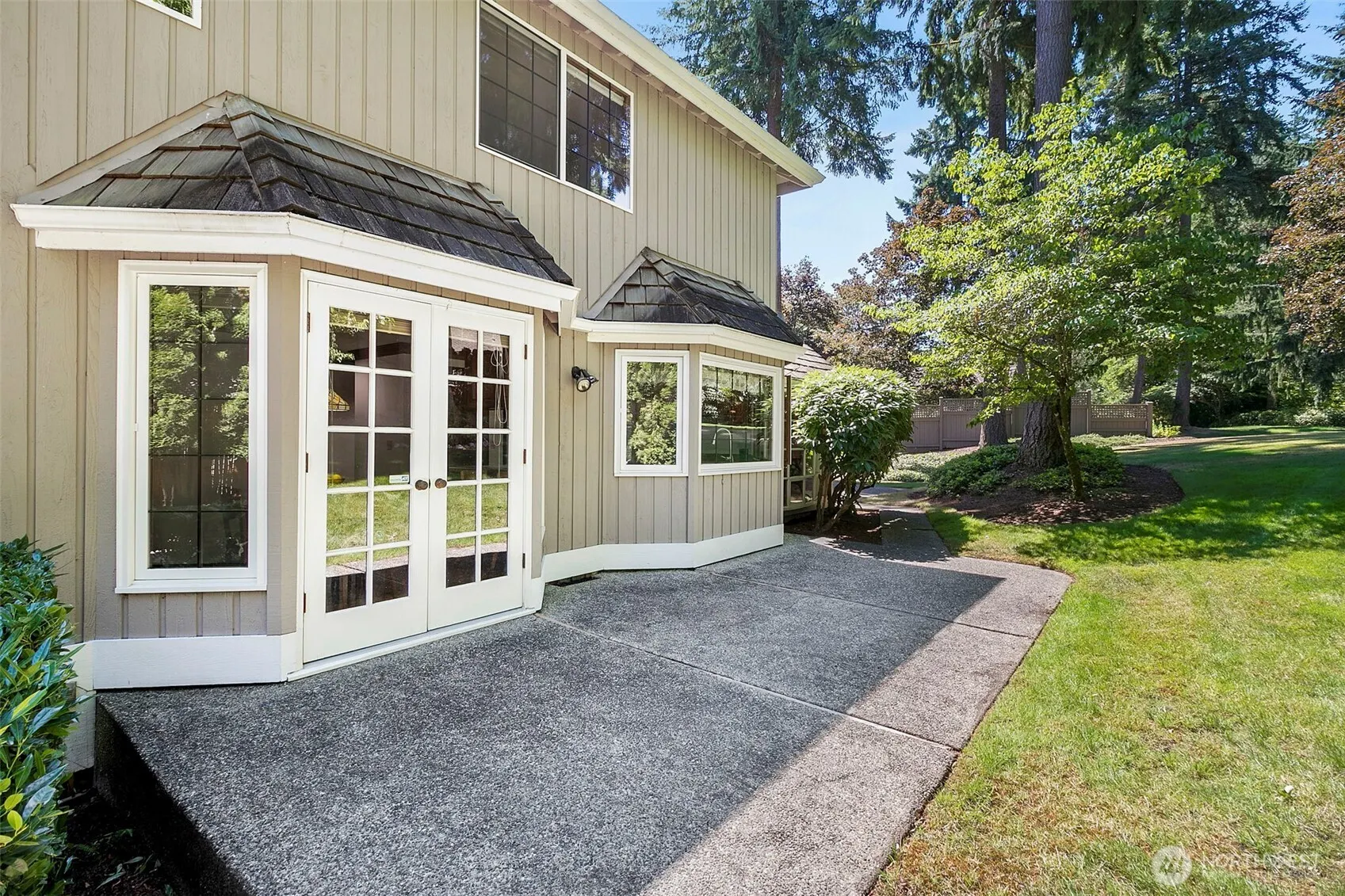 13603 171st Avenue NE, Redmond, WA 98052