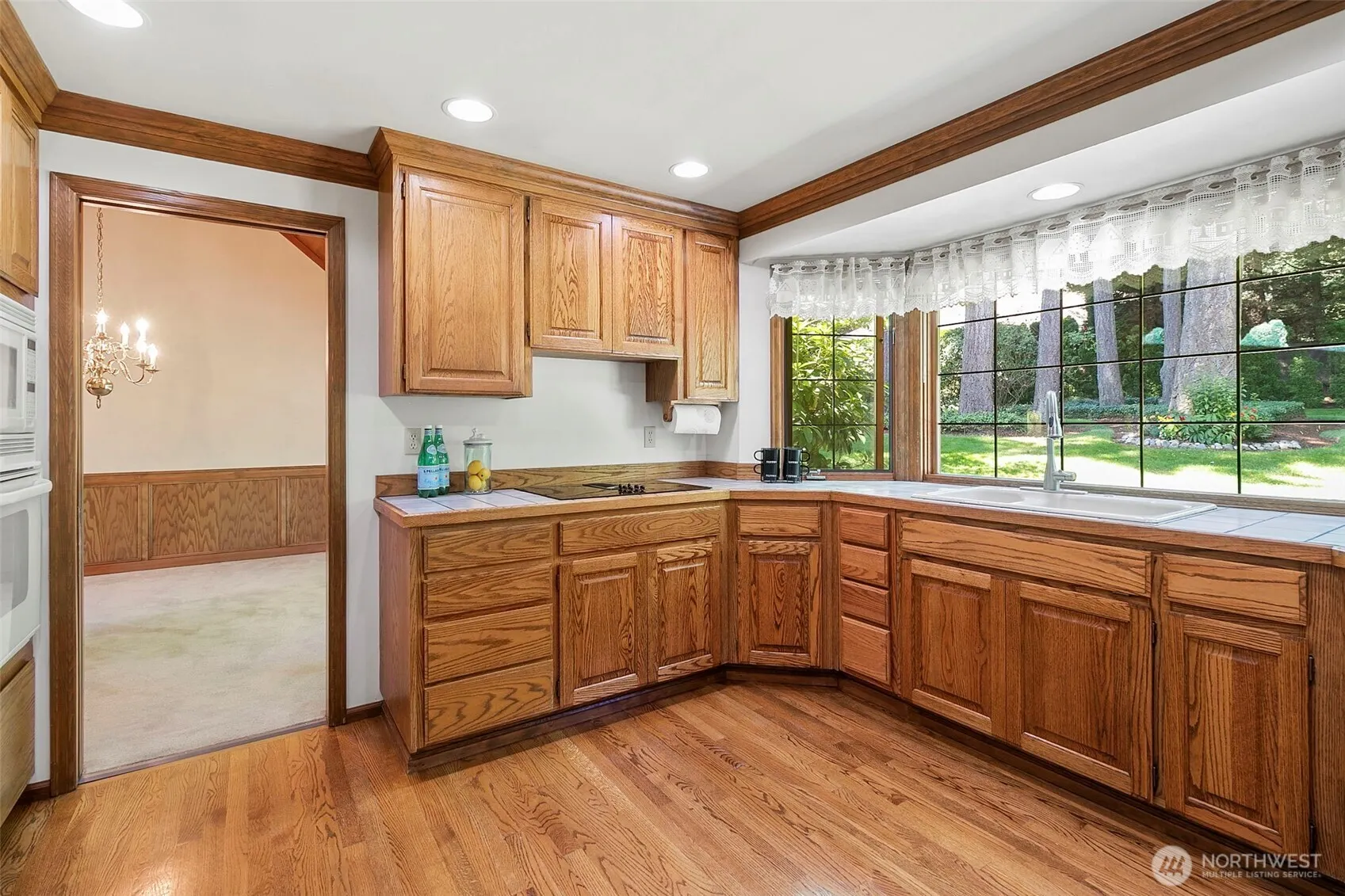 13603 171st Avenue NE, Redmond, WA 98052