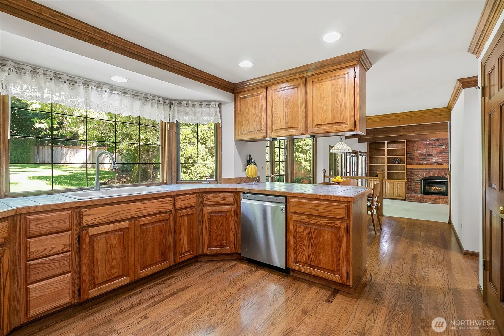 13603 171st Avenue NE, Redmond, WA 98052