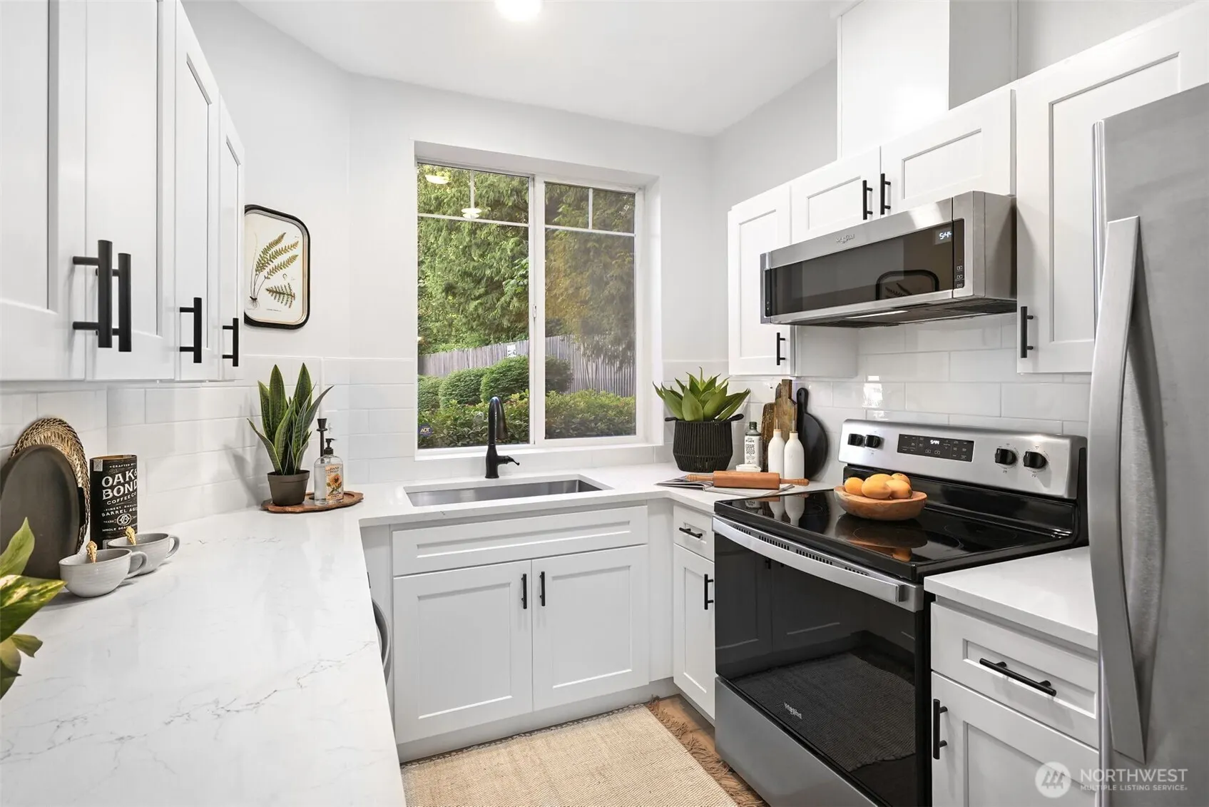 14816 29th Avenue W #B101, Lynnwood, WA 98087