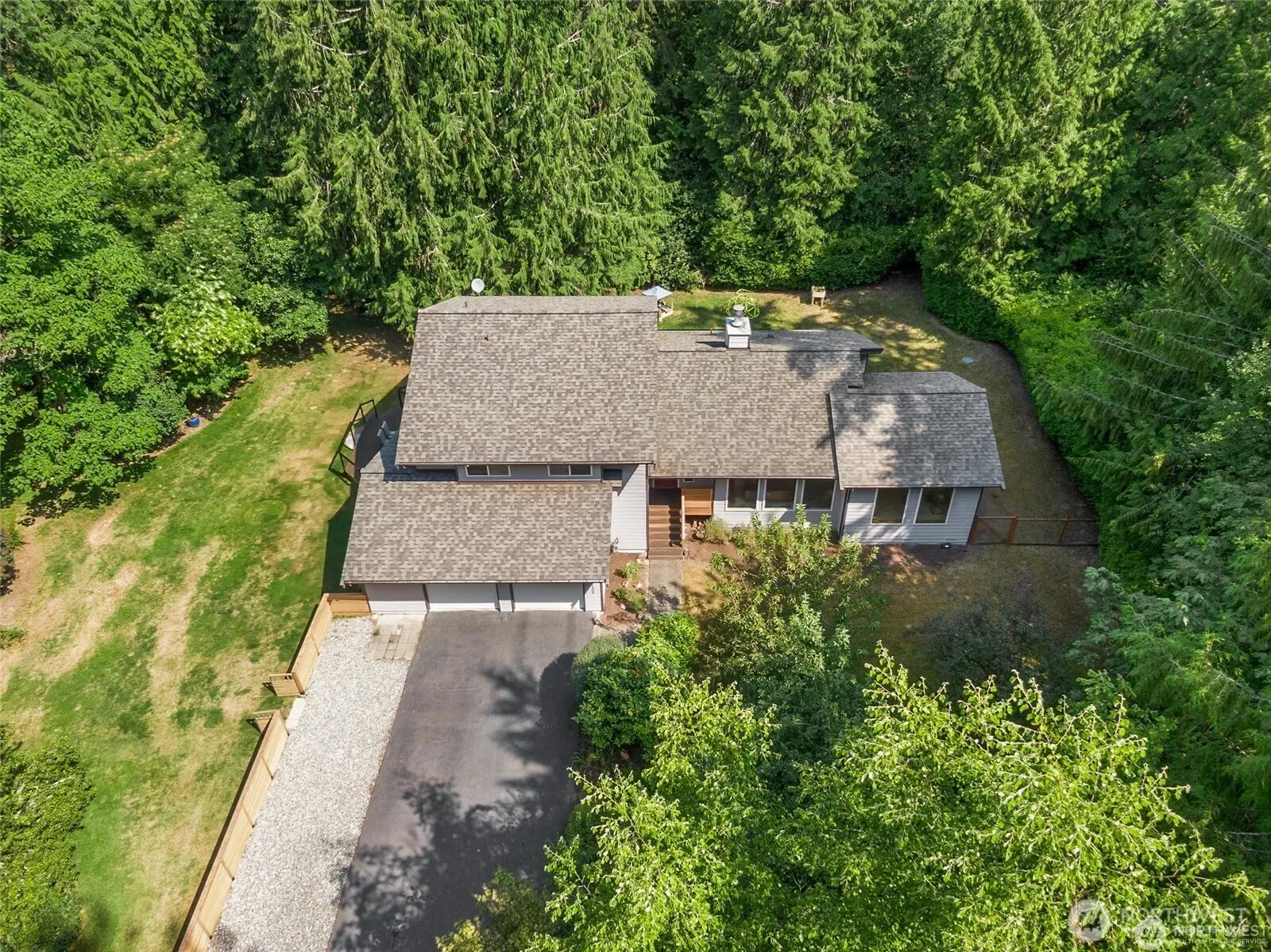 23732 NE 63rd Place , Redmond, WA 98053