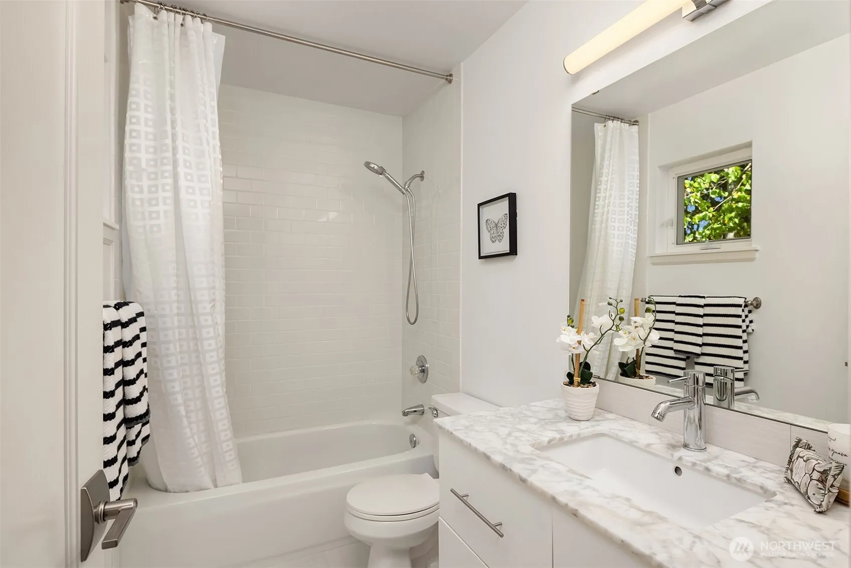 1723 29th Avenue , Seattle, WA 98122