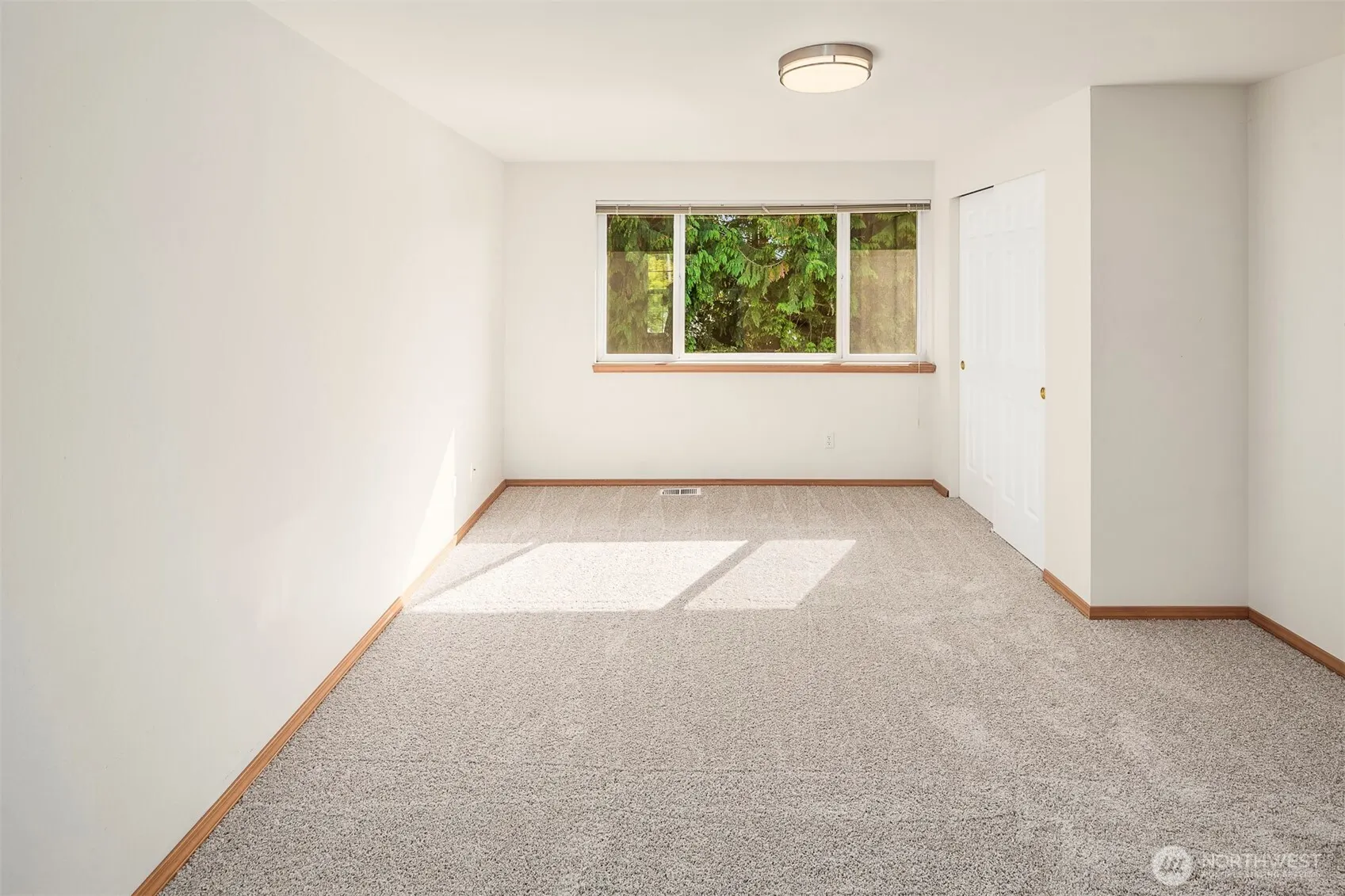 4012 167th Place SW, Lynnwood, WA 98037-6968