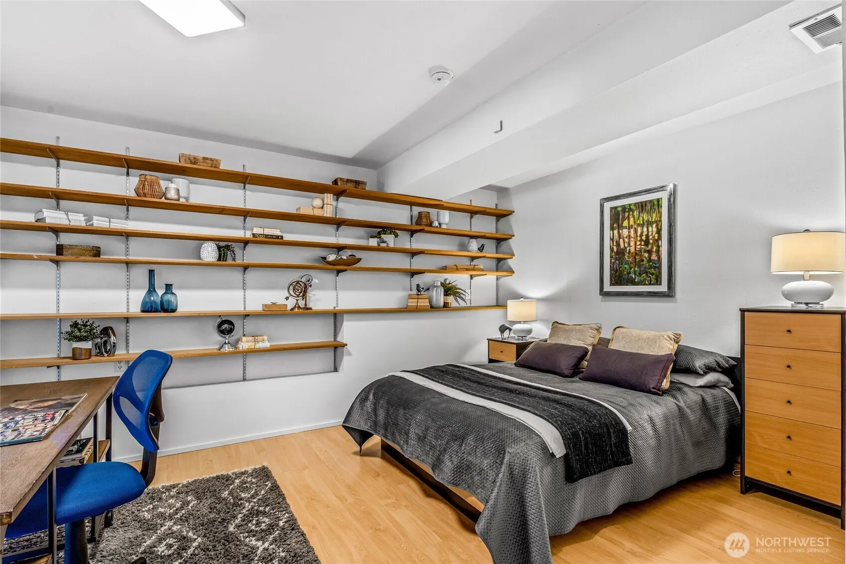 3527 E Spruce Street , Seattle, WA 98122