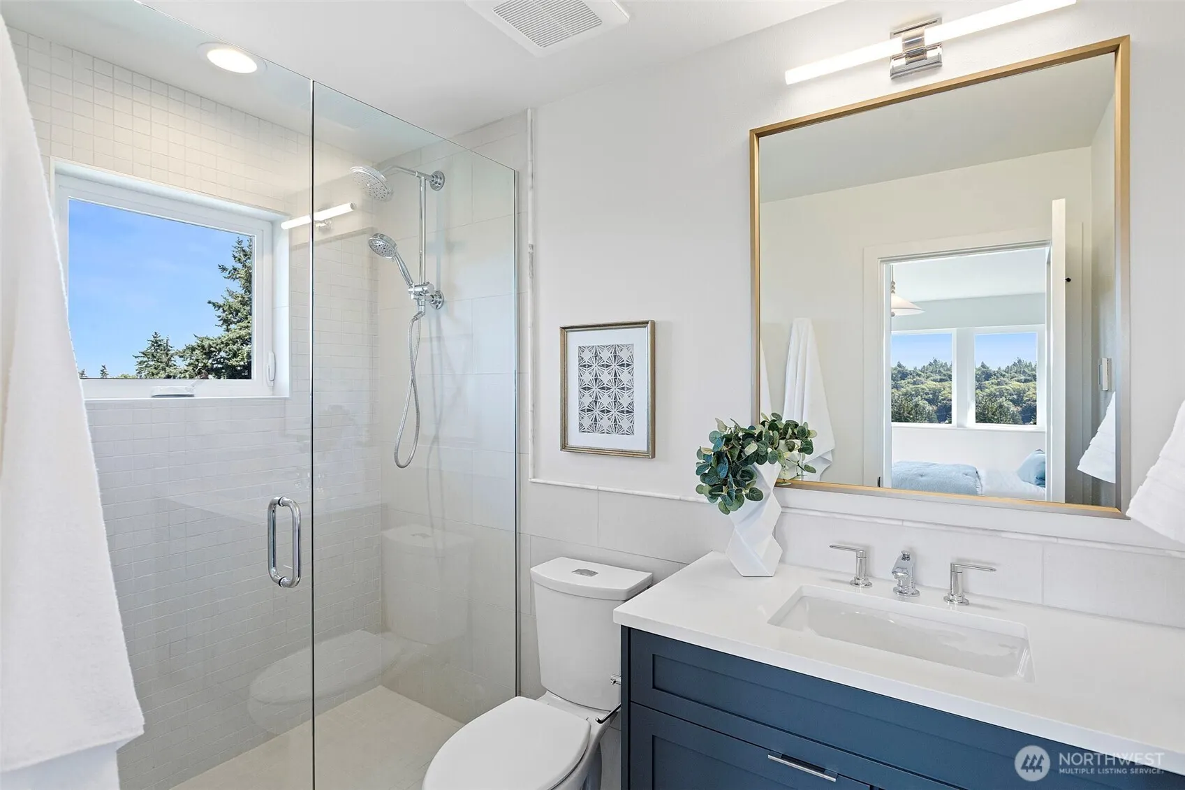 3812 31st Avenue W #B, Seattle, WA 98199