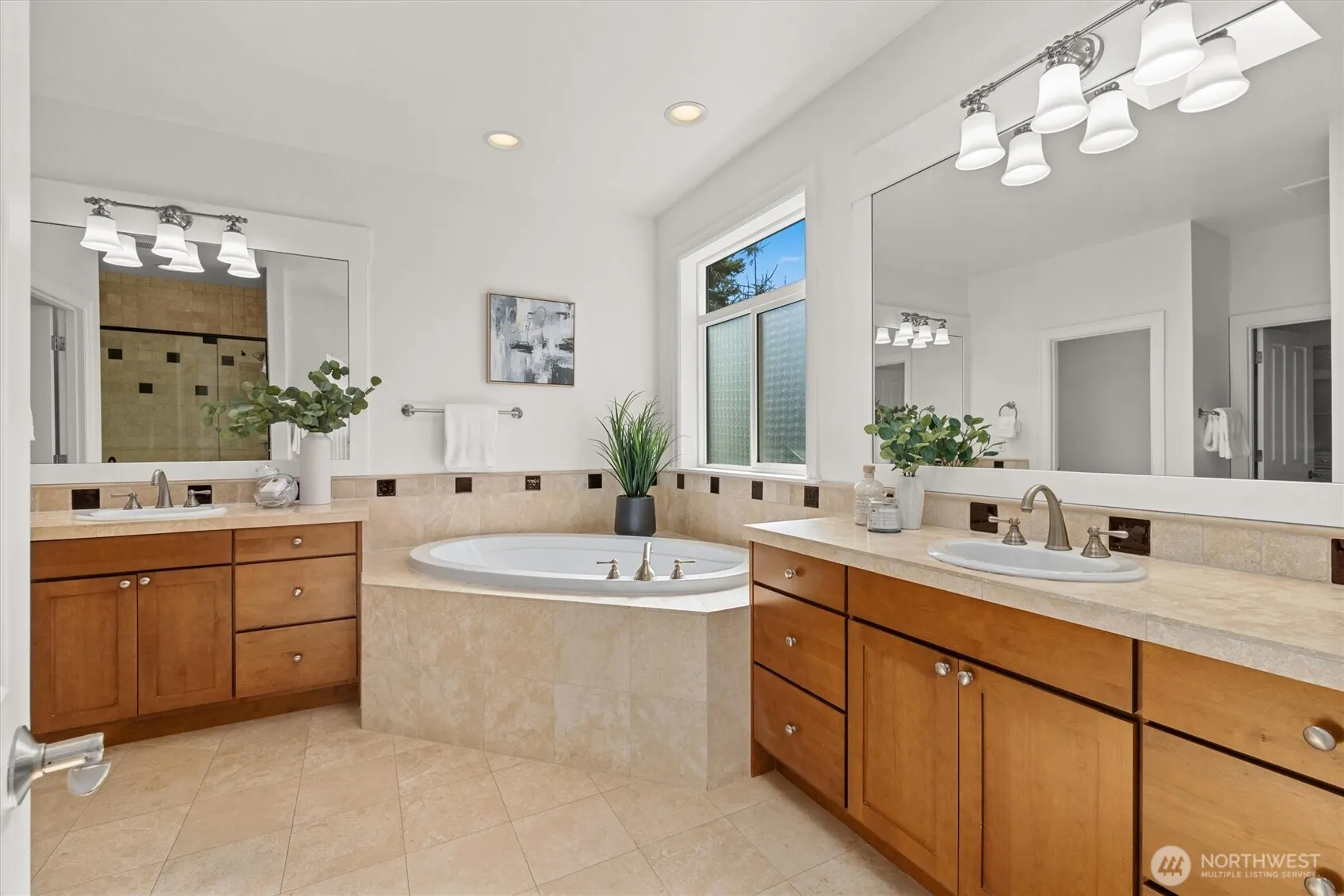 14821 NE 63rd Court , Redmond, WA 98052