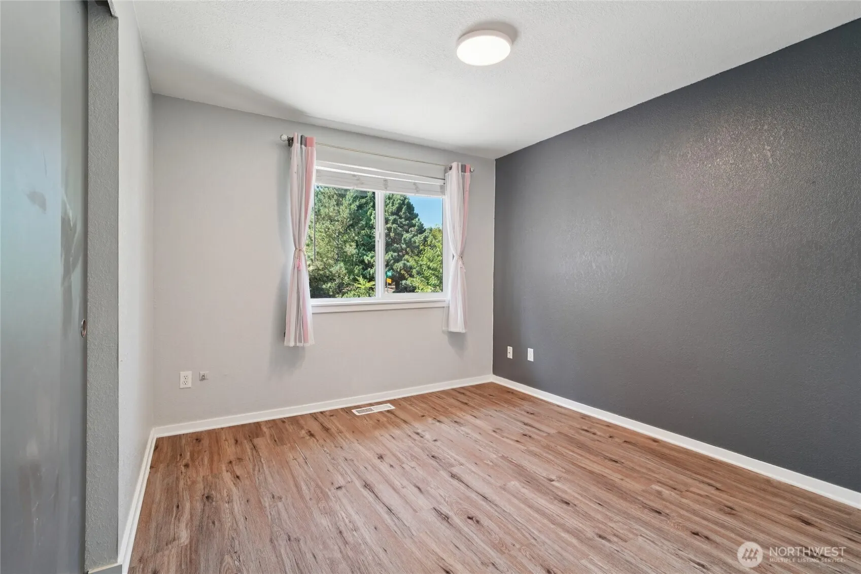 14602 SE 274th Street , Kent, WA 98042