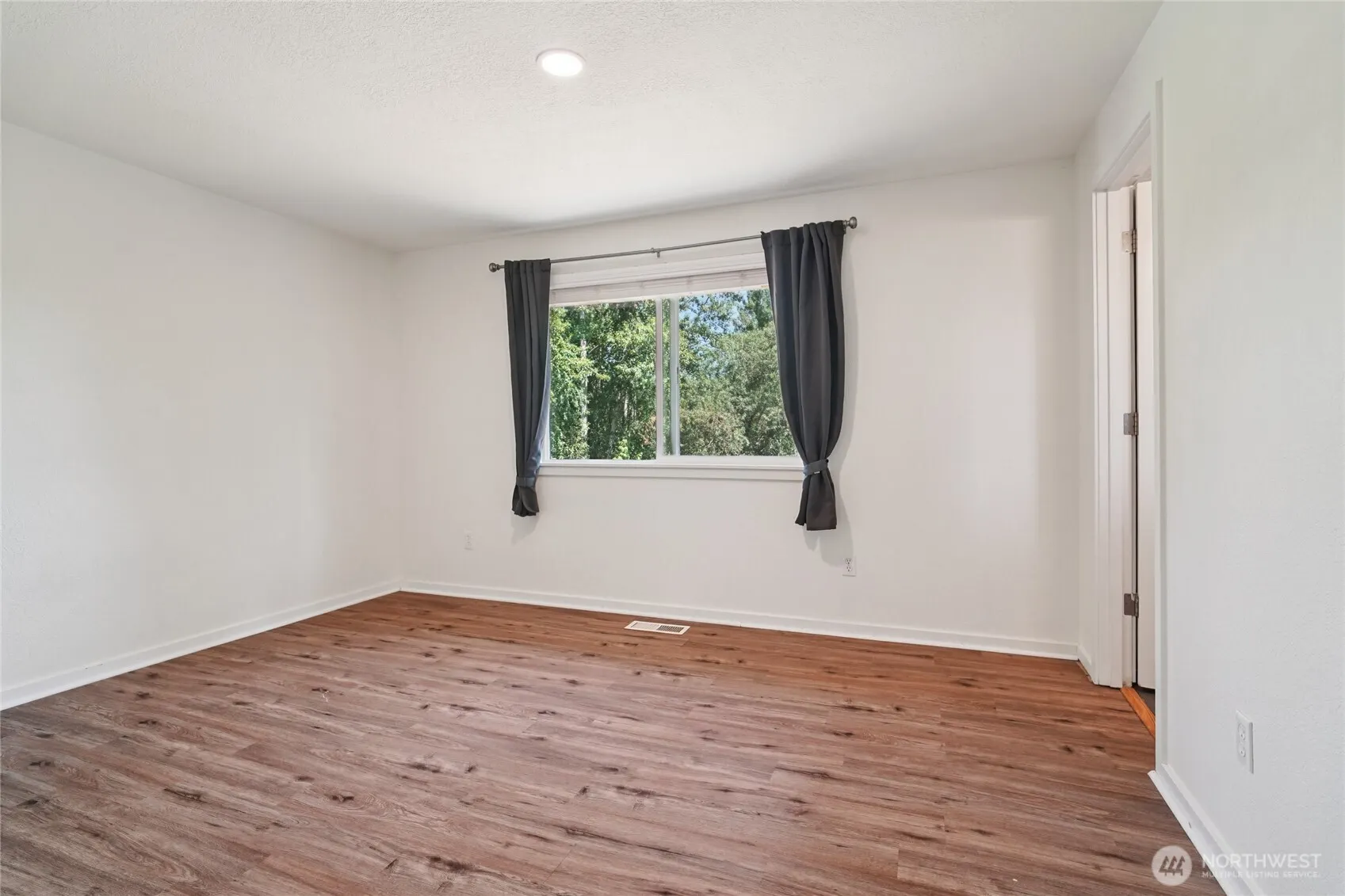 14602 SE 274th Street , Kent, WA 98042
