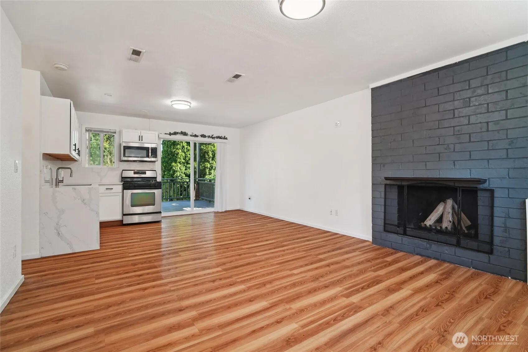 14602 SE 274th Street , Kent, WA 98042