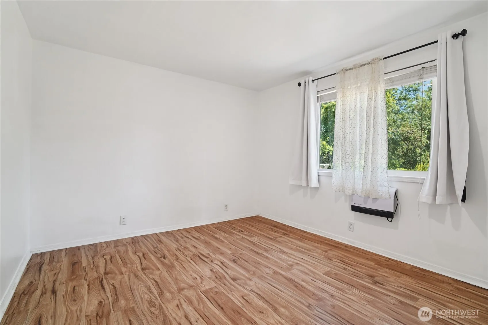 14602 SE 274th Street , Kent, WA 98042