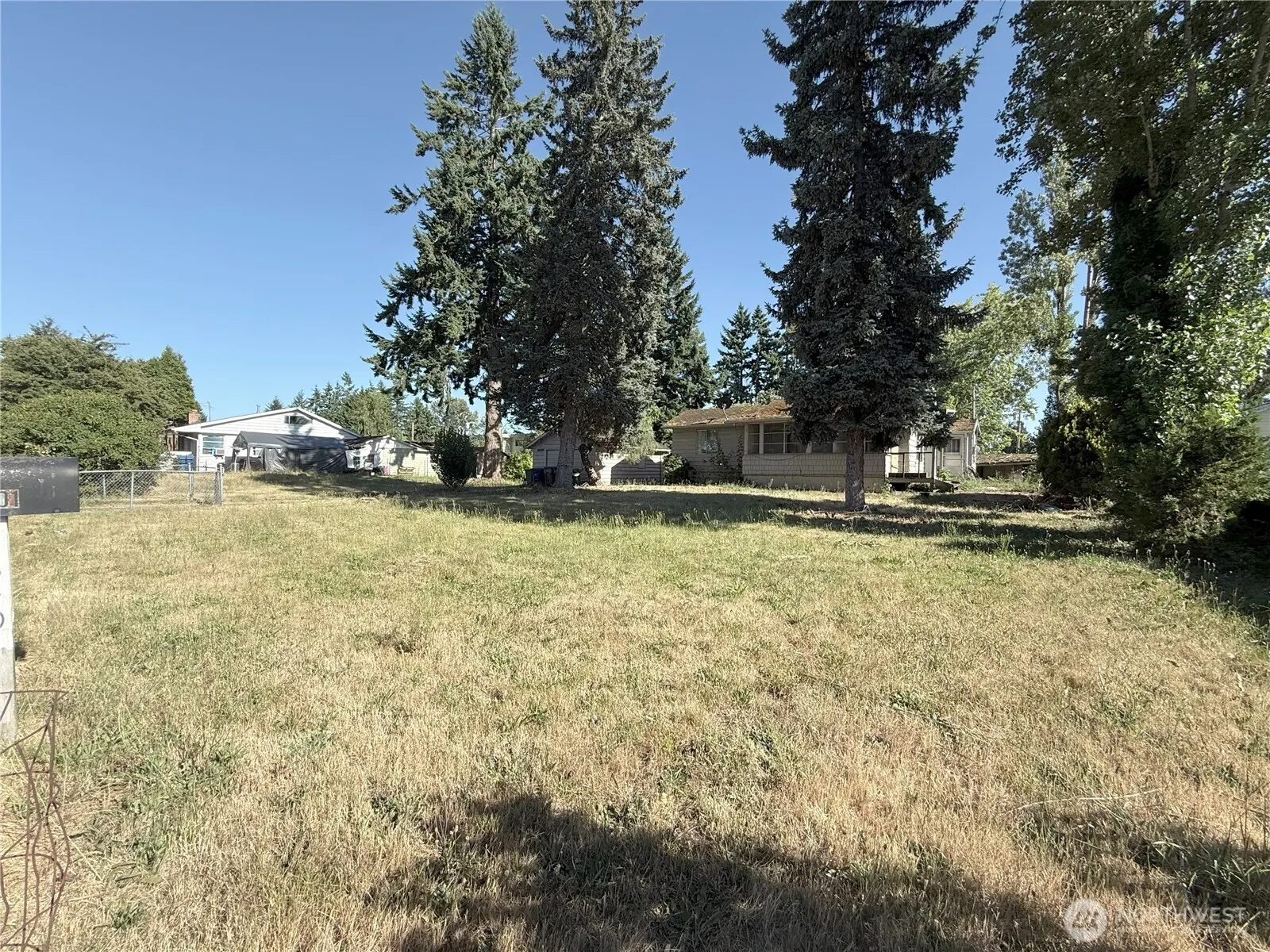 3401 NE 12th St , Renton, WA 98056