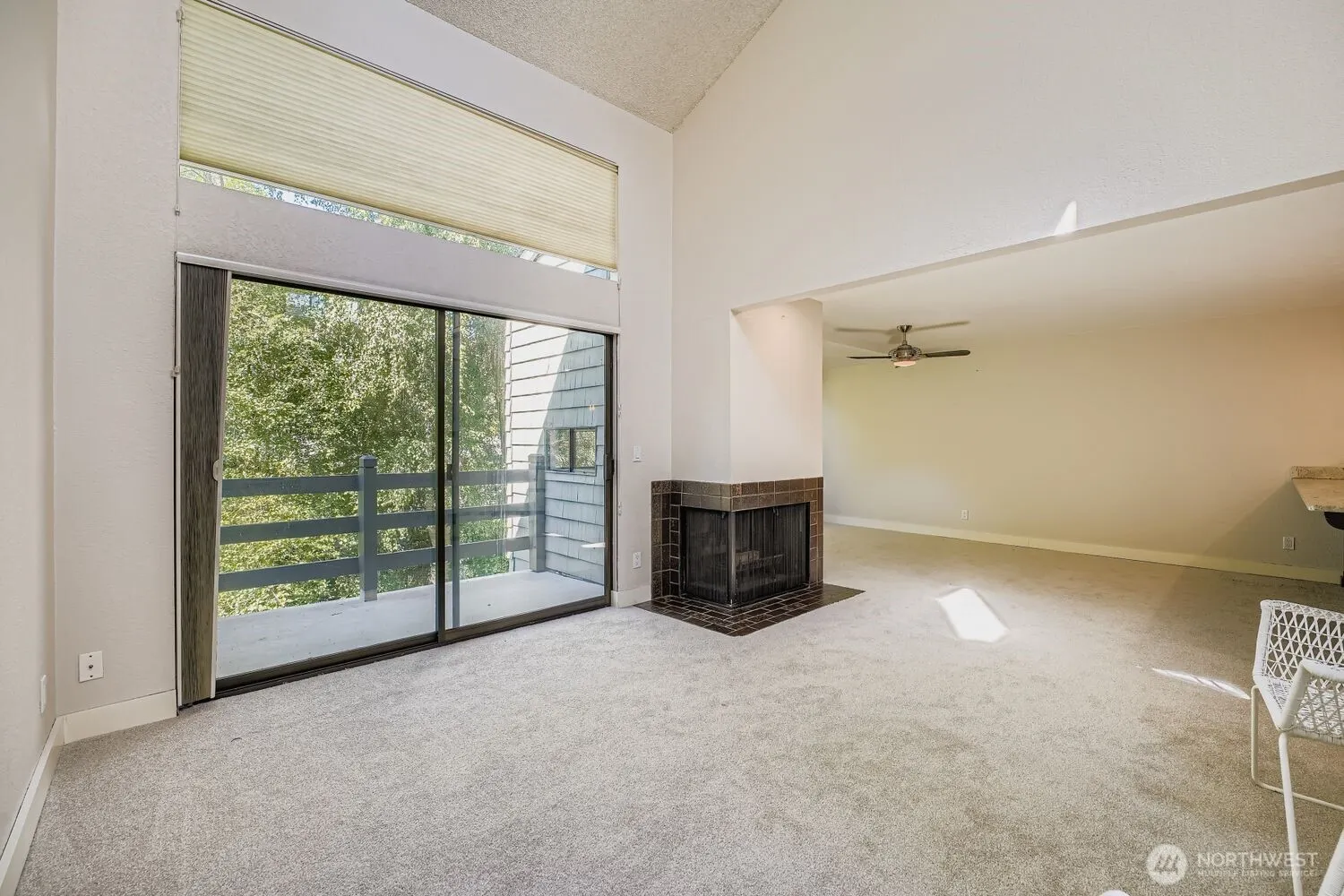 6 Lake Bellevue Drive #211, Bellevue, WA 98005