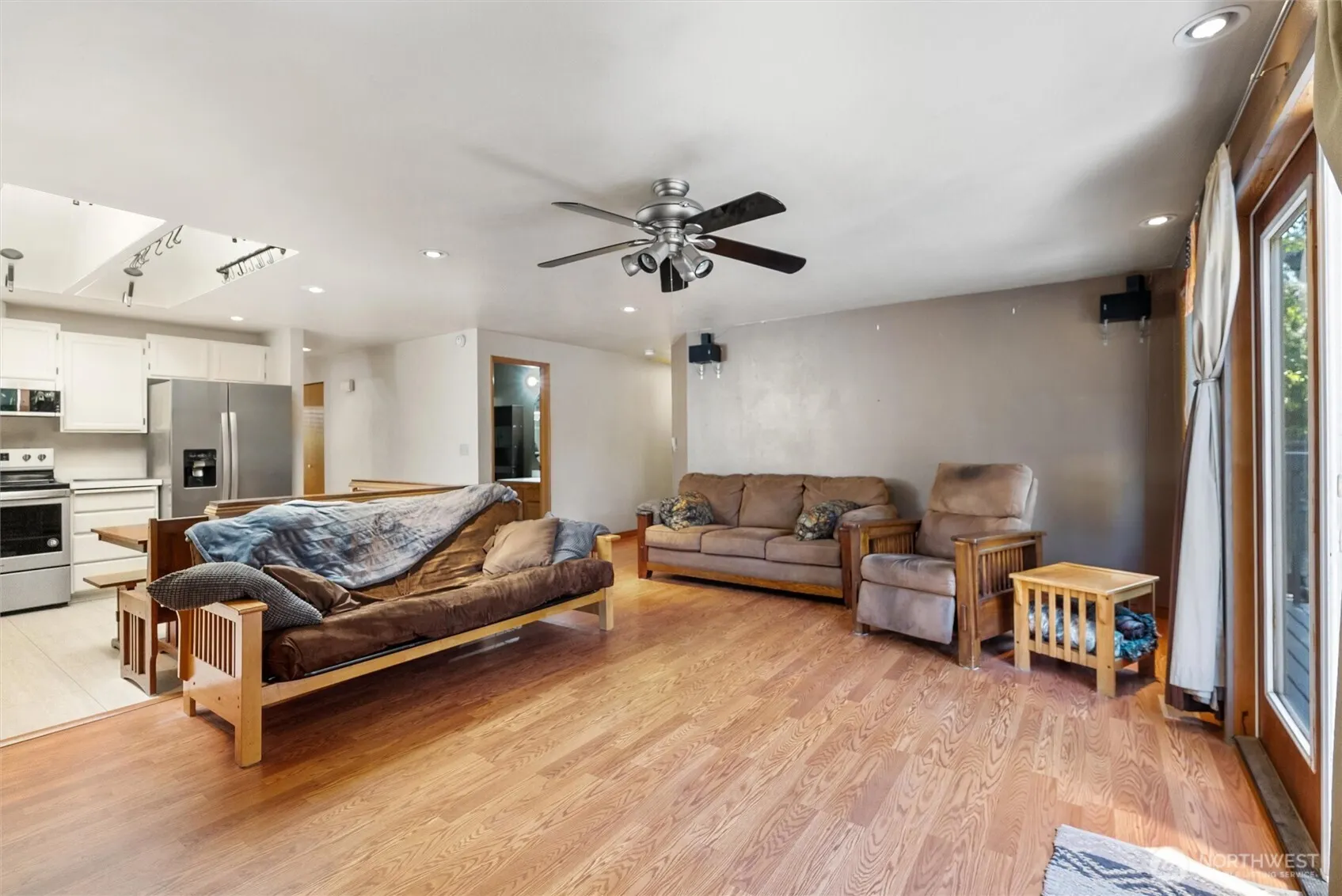 4630 143rd Place SW, Lynnwood, WA 98087