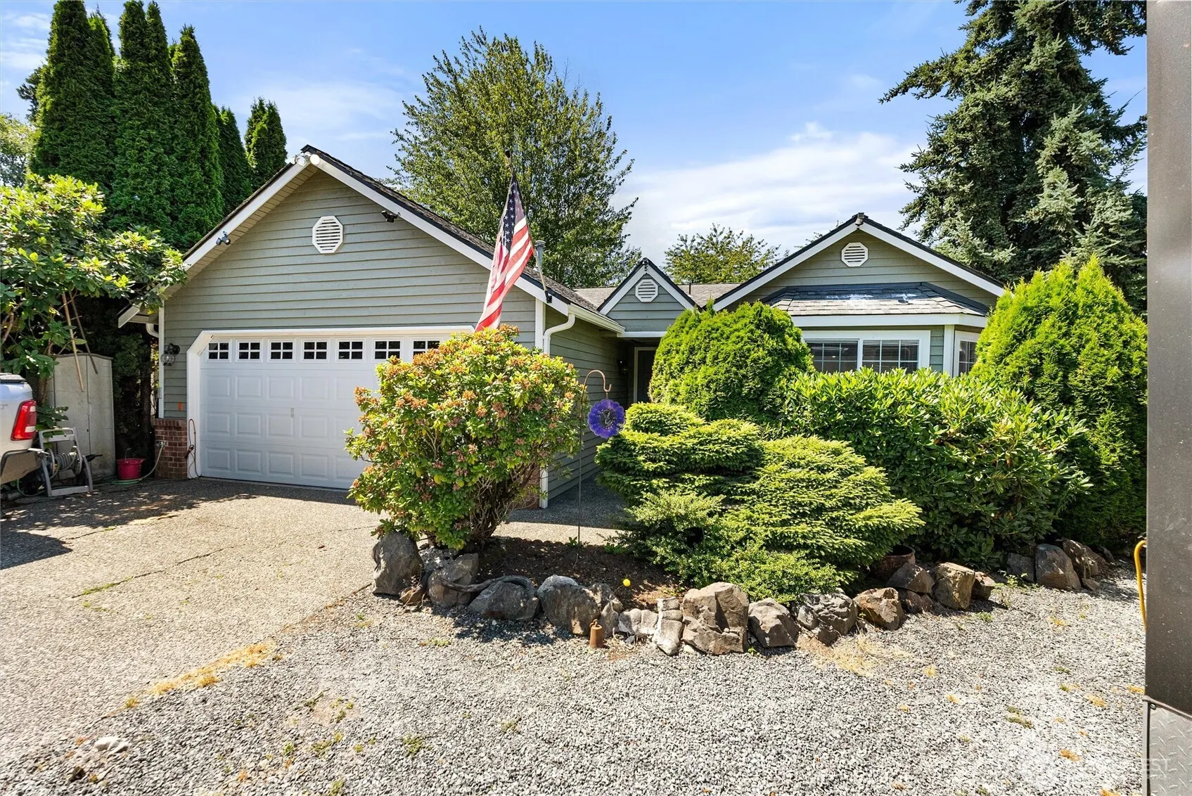 4630 143rd Place SW, Lynnwood, WA 98087