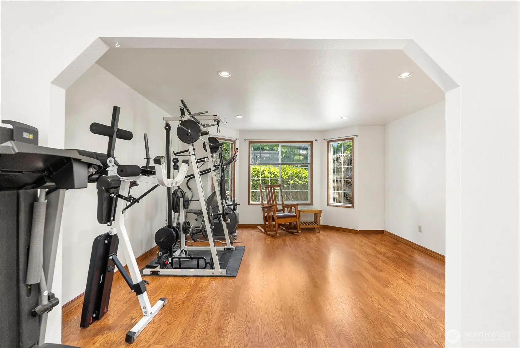 4630 143rd Place SW, Lynnwood, WA 98087
