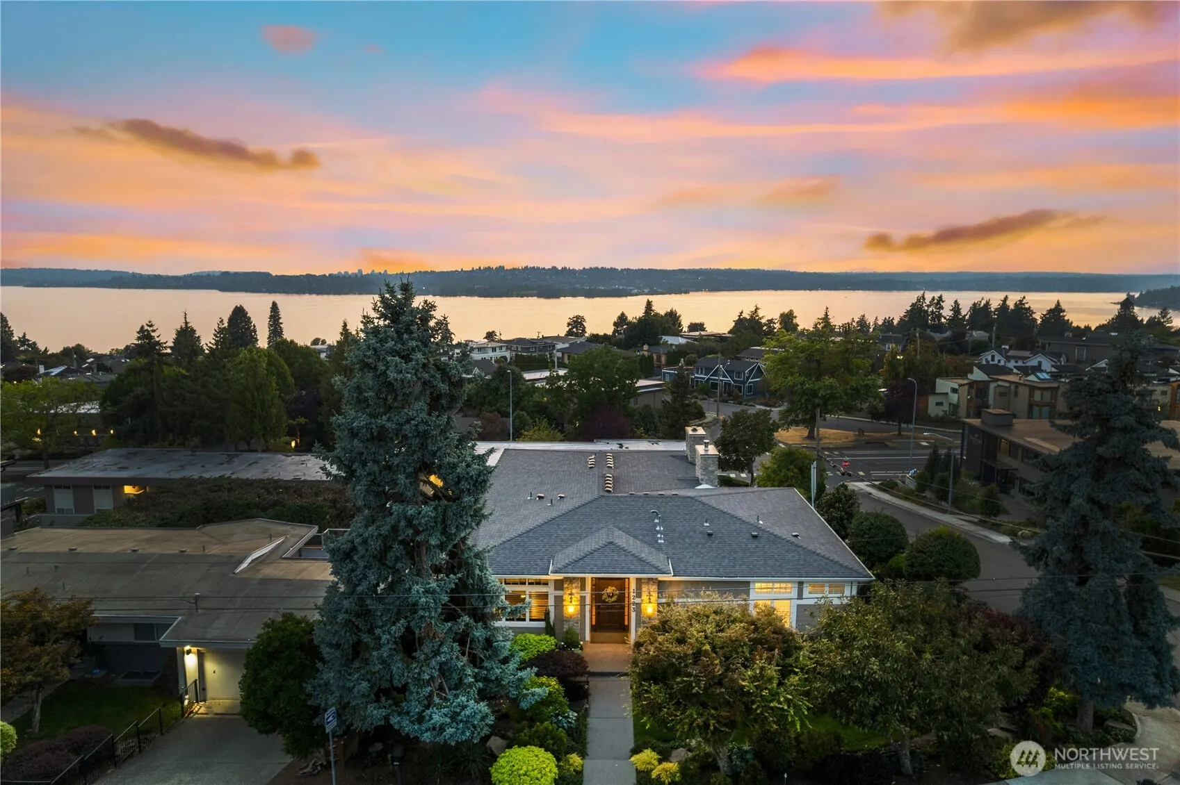 1223 1st Street , Kirkland, WA 98033