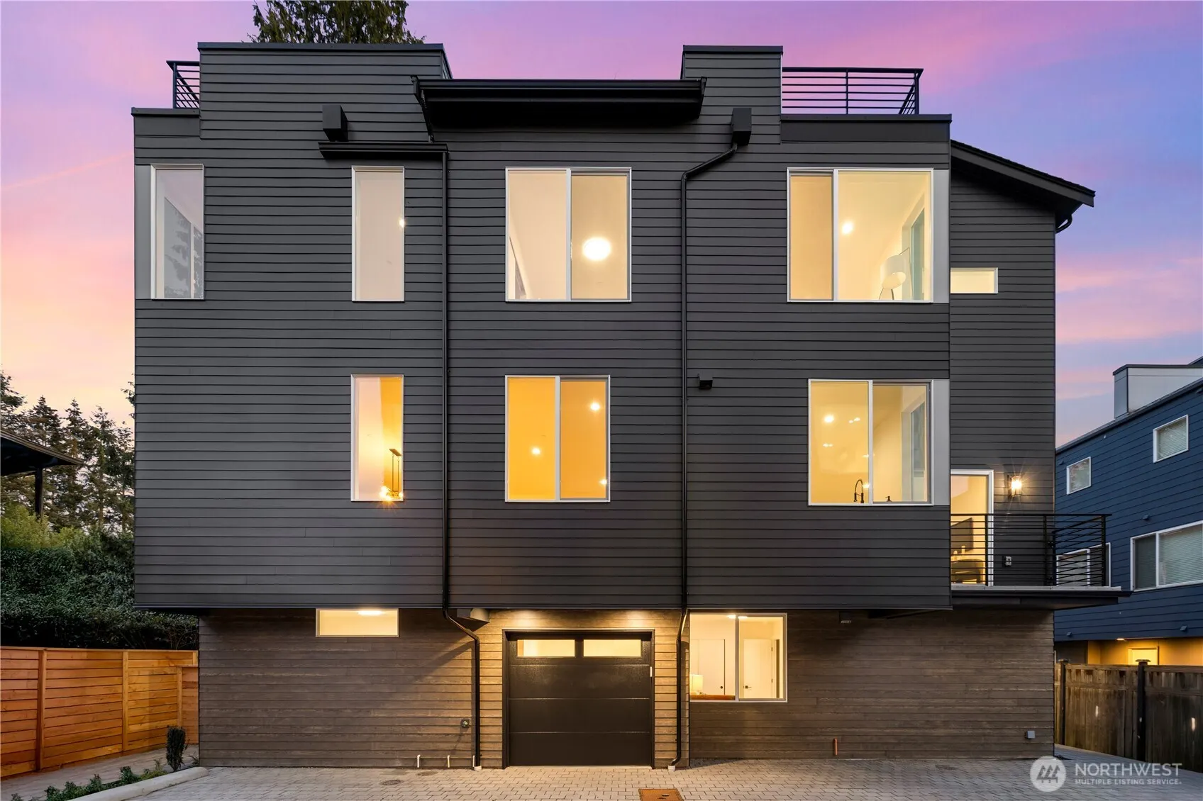 1913 B N 120th Street , Seattle, WA 98133