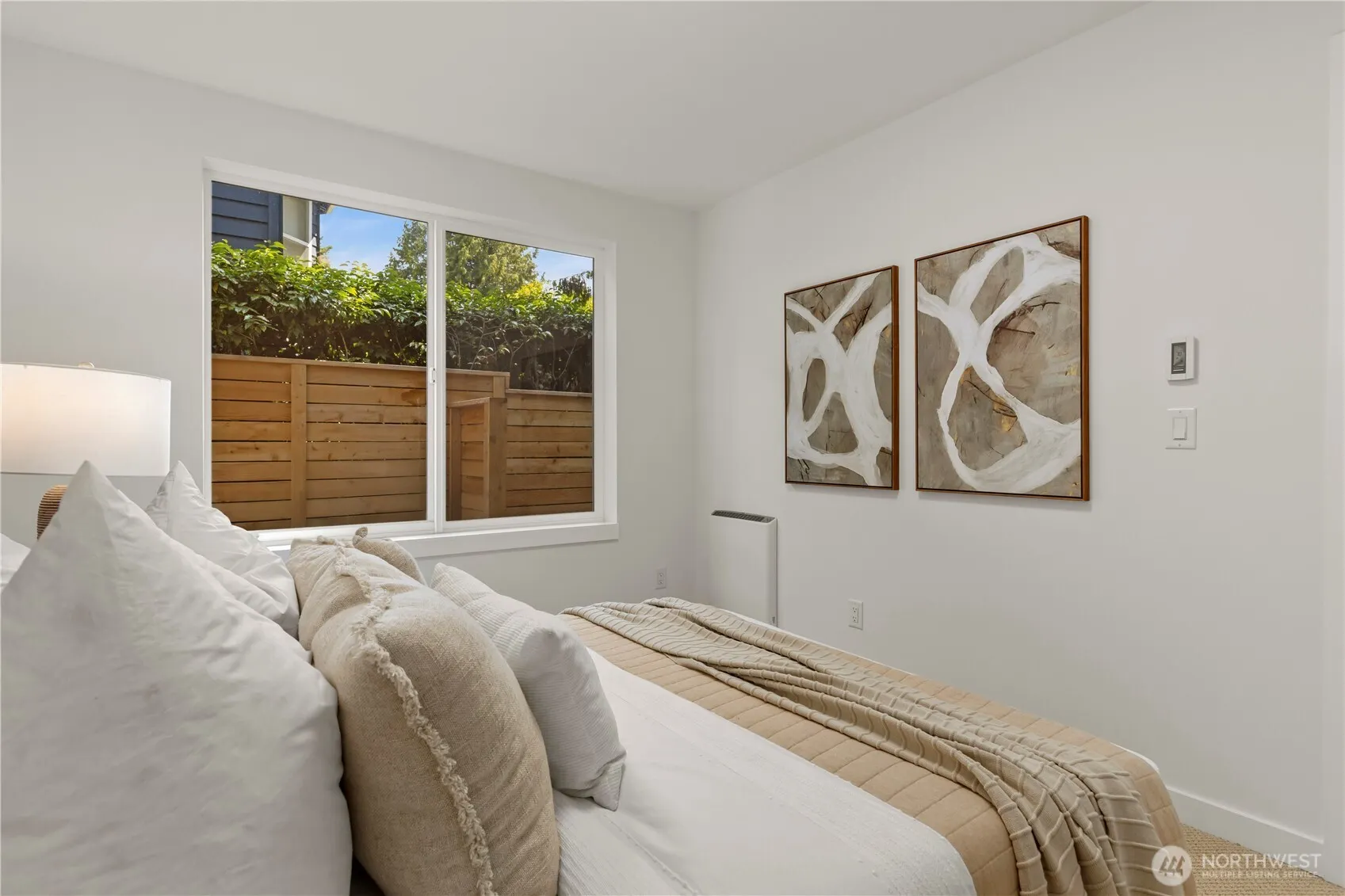 1913 B N 120th Street , Seattle, WA 98133