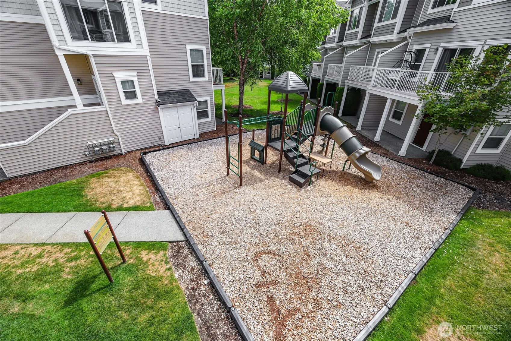11895 NE 163rd Place , Bothell, WA 98011